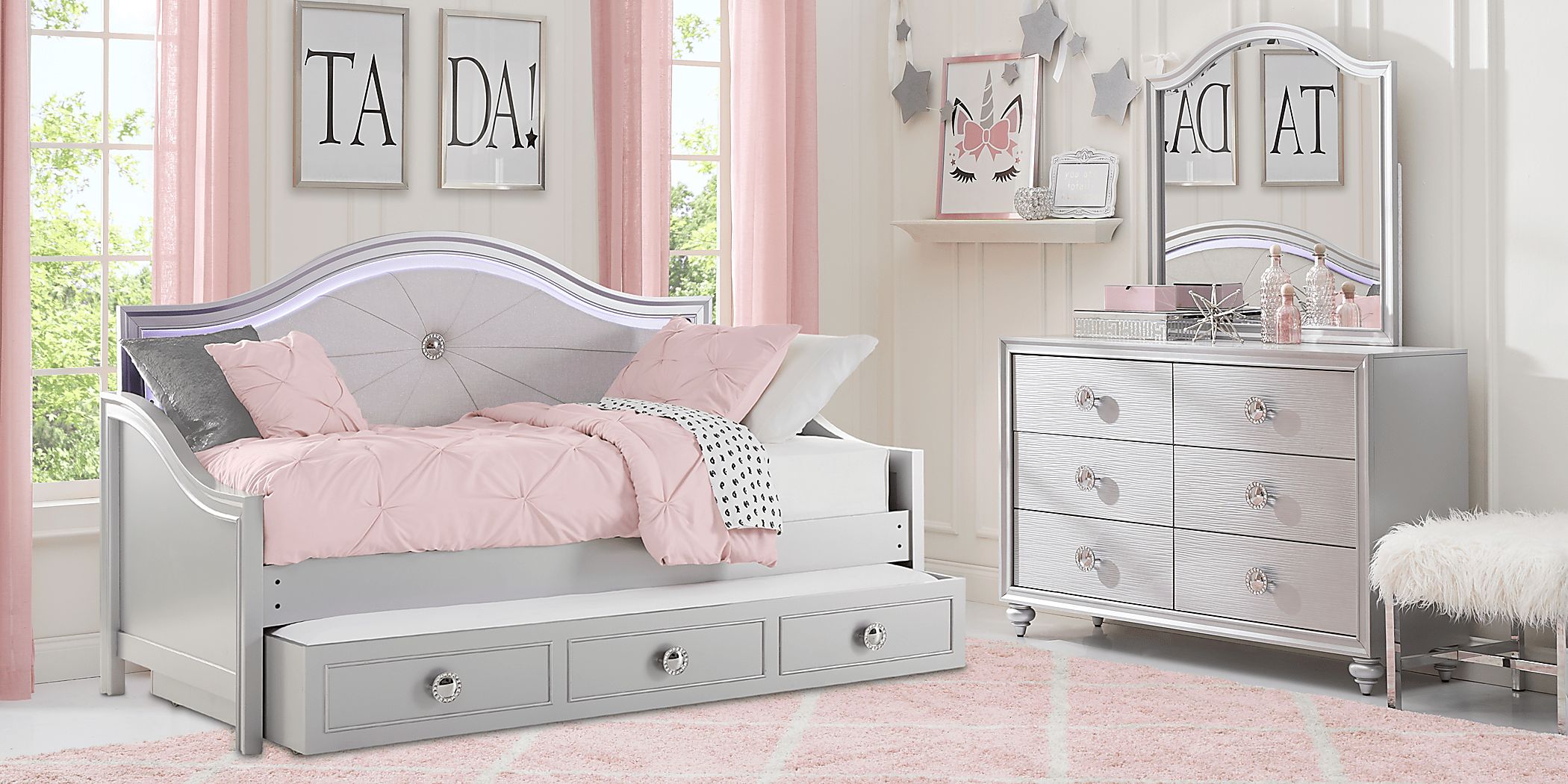 Kids Evangeline Silver Twin Daybed Rooms To Go