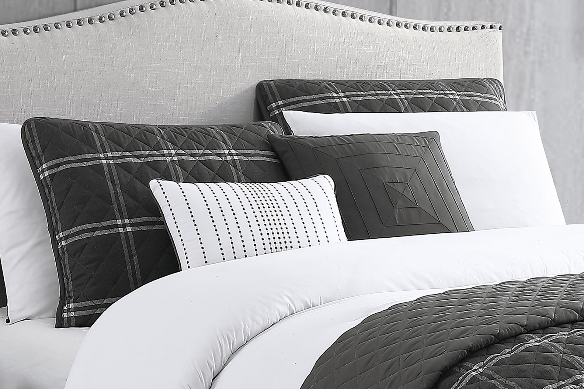 Kids Formal Simplicity Black 6 Pc Twin Comforter Set - Image 2