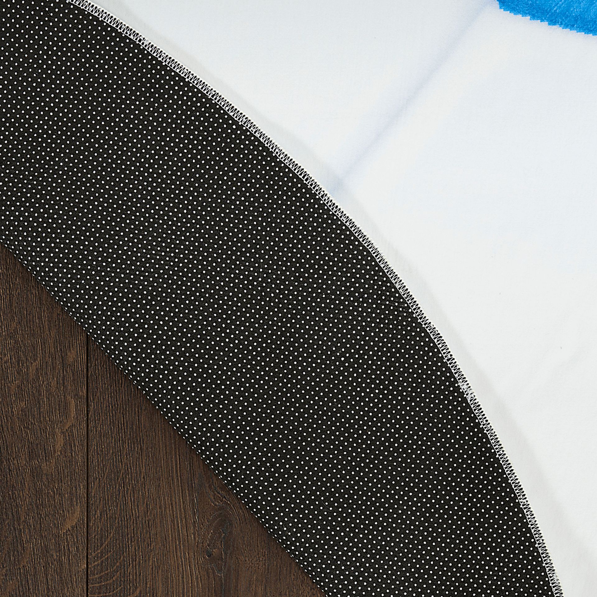 Kids Goal Getter Blue 5' Round Rug - Image 4