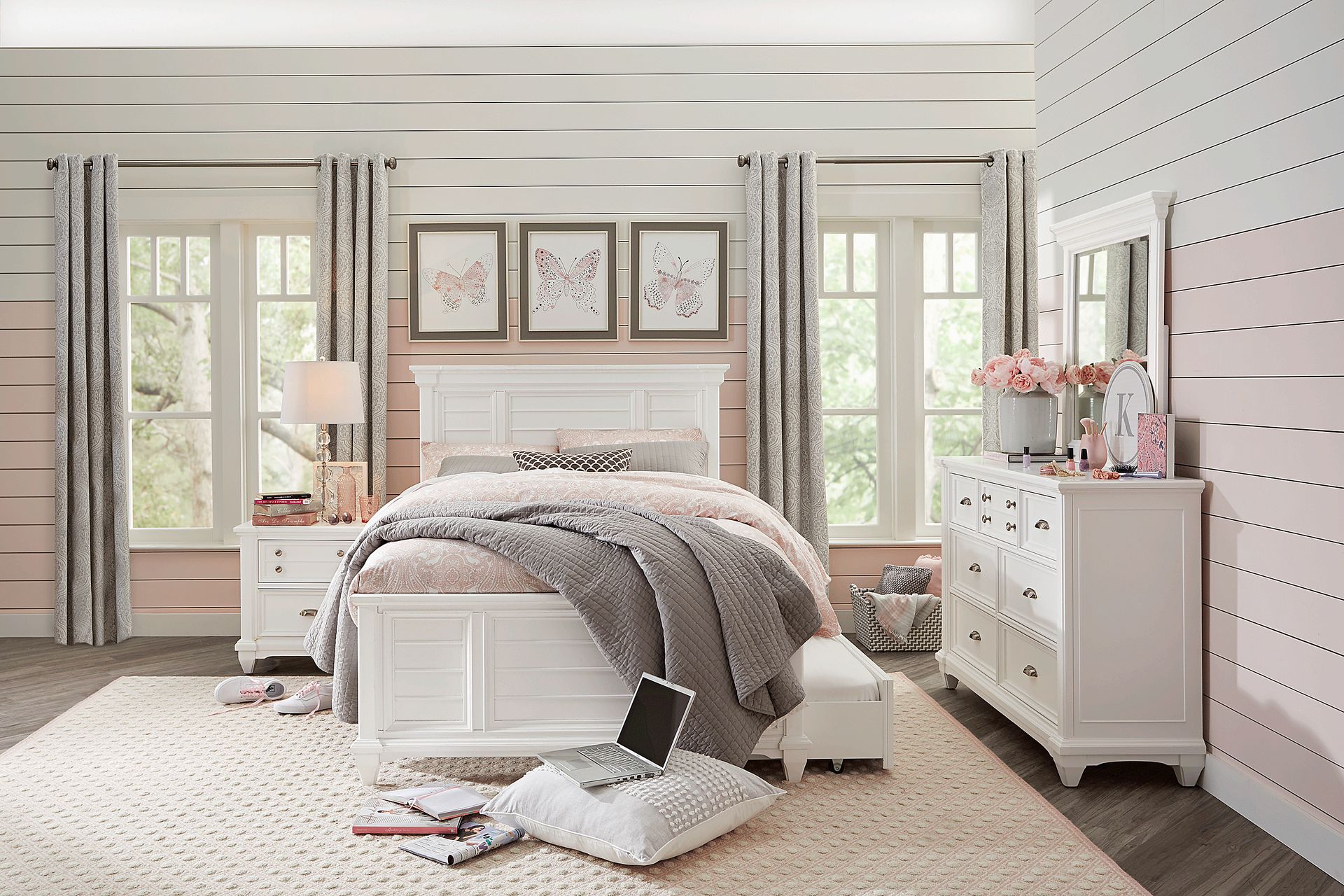 Kids Hilton Head White Full Panel Bedroom - Image 1
