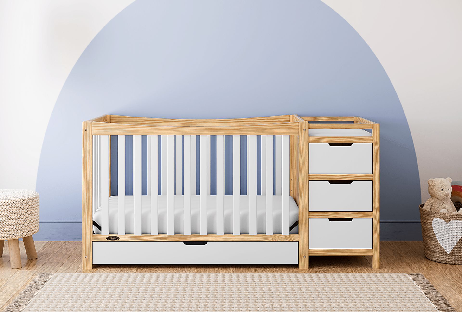 Kids Ithoria Natural Convertible Crib - Image 2