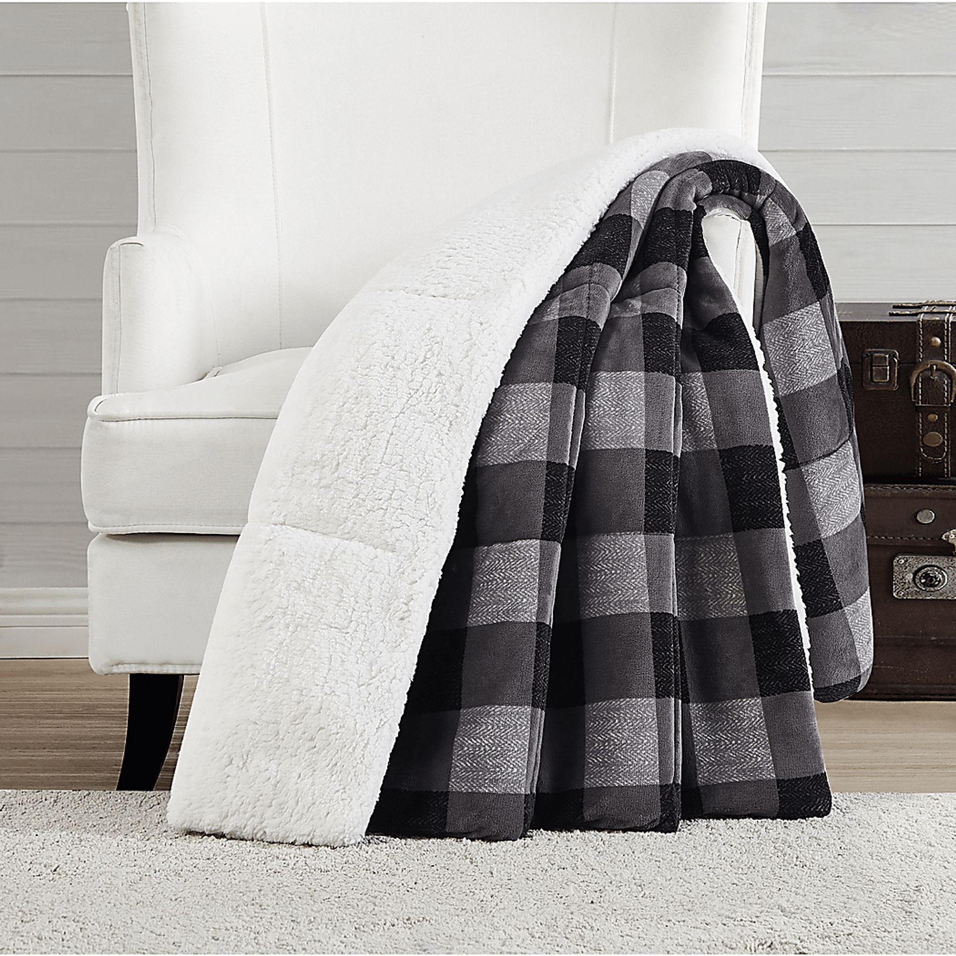 Kids Javok Gray Faux Fur Throw - Image 3
