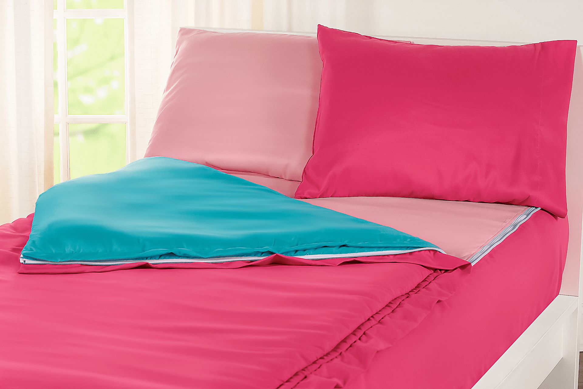 Kids Jonilde Hot Pink Full Bedding Set - Image 4