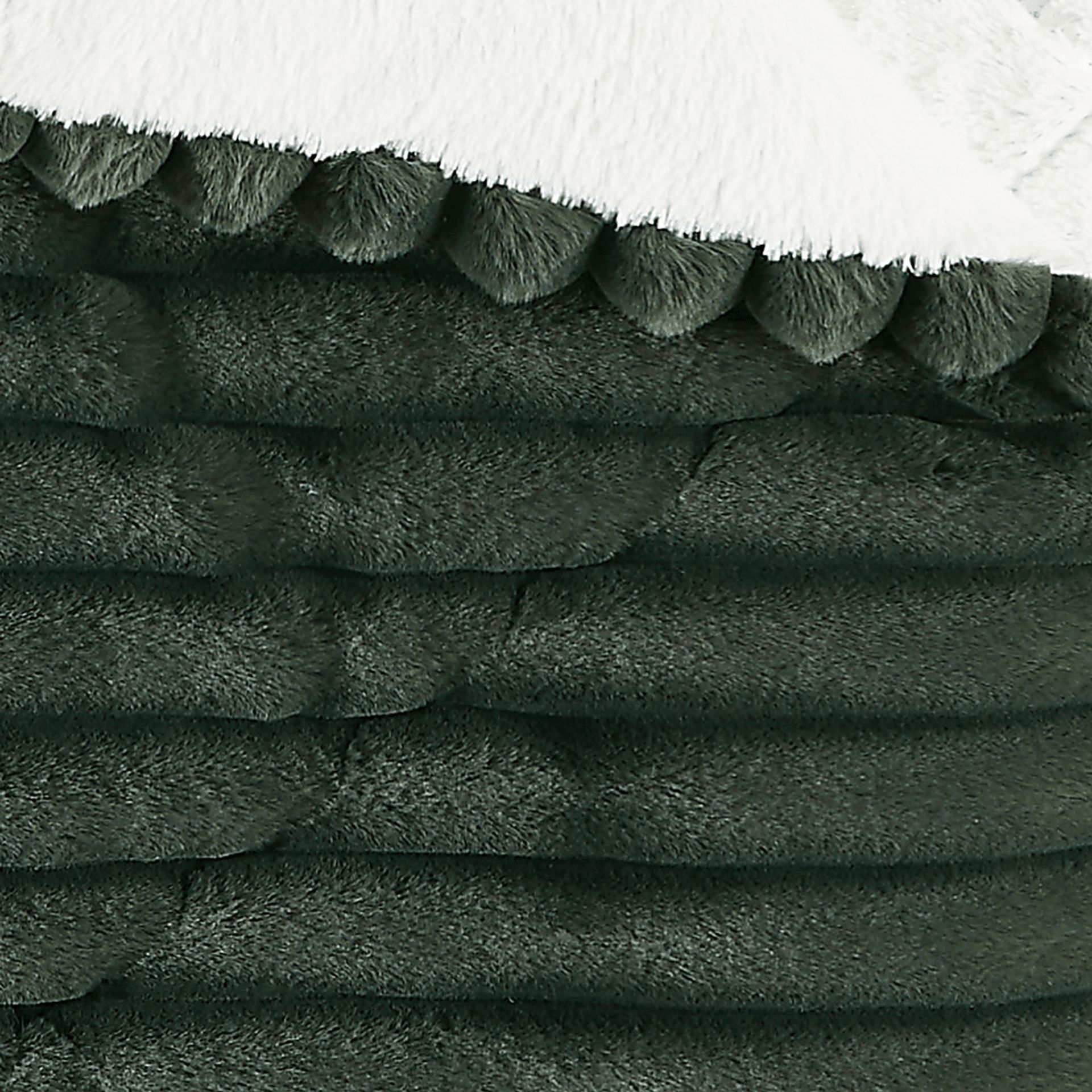 Kids Josip Green Faux Fur Throw - Image 5