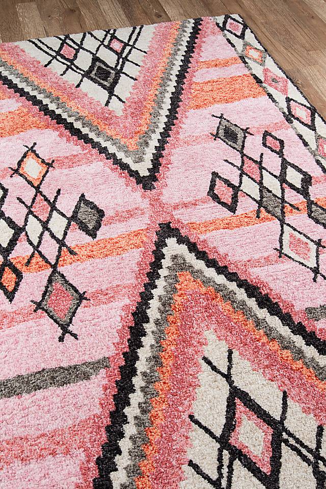 Kids Kwanza Pink 5' x 7'6 Rug - Thumbnail - Image 2