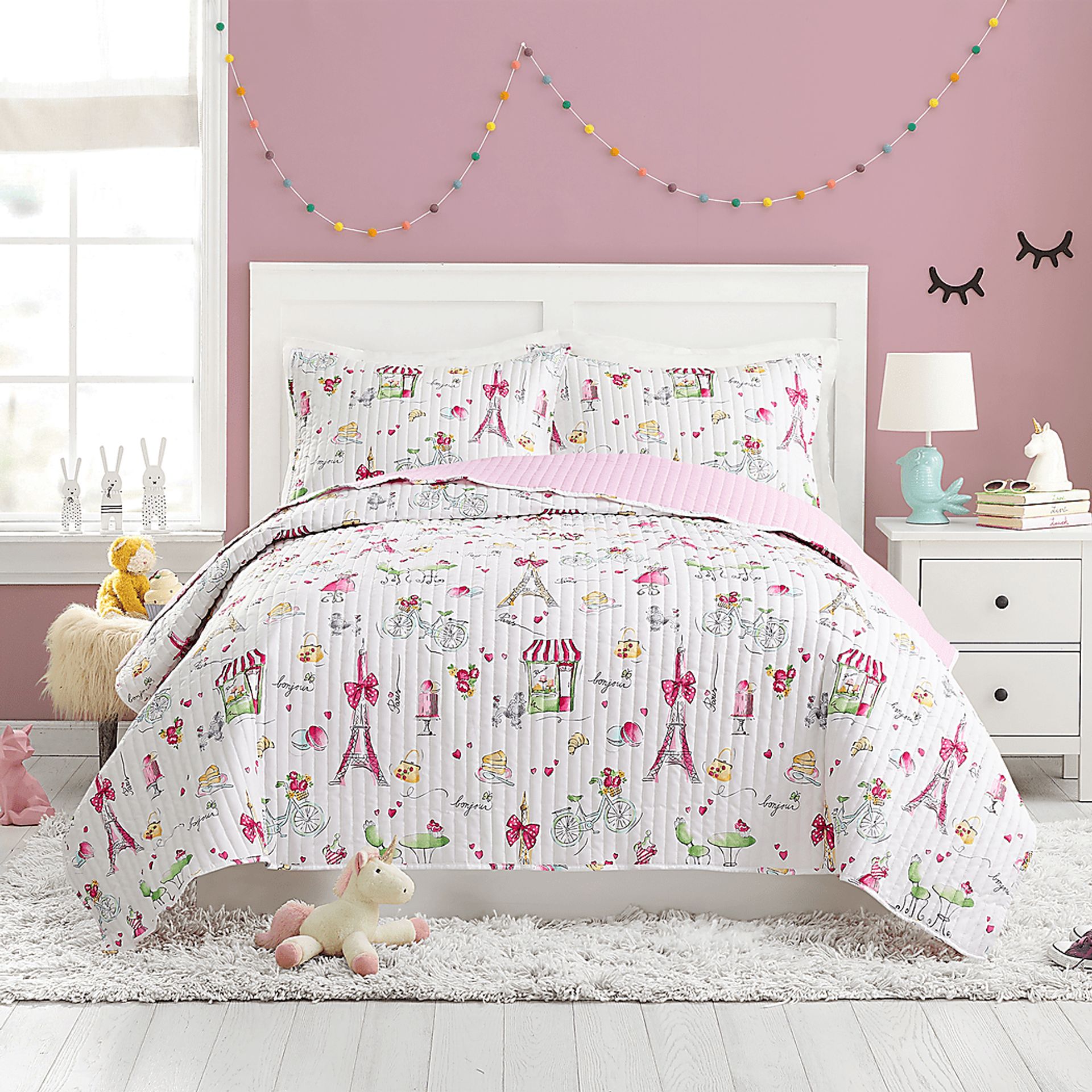 Kids La Parie Pink Twin Quilt Set - Image 1