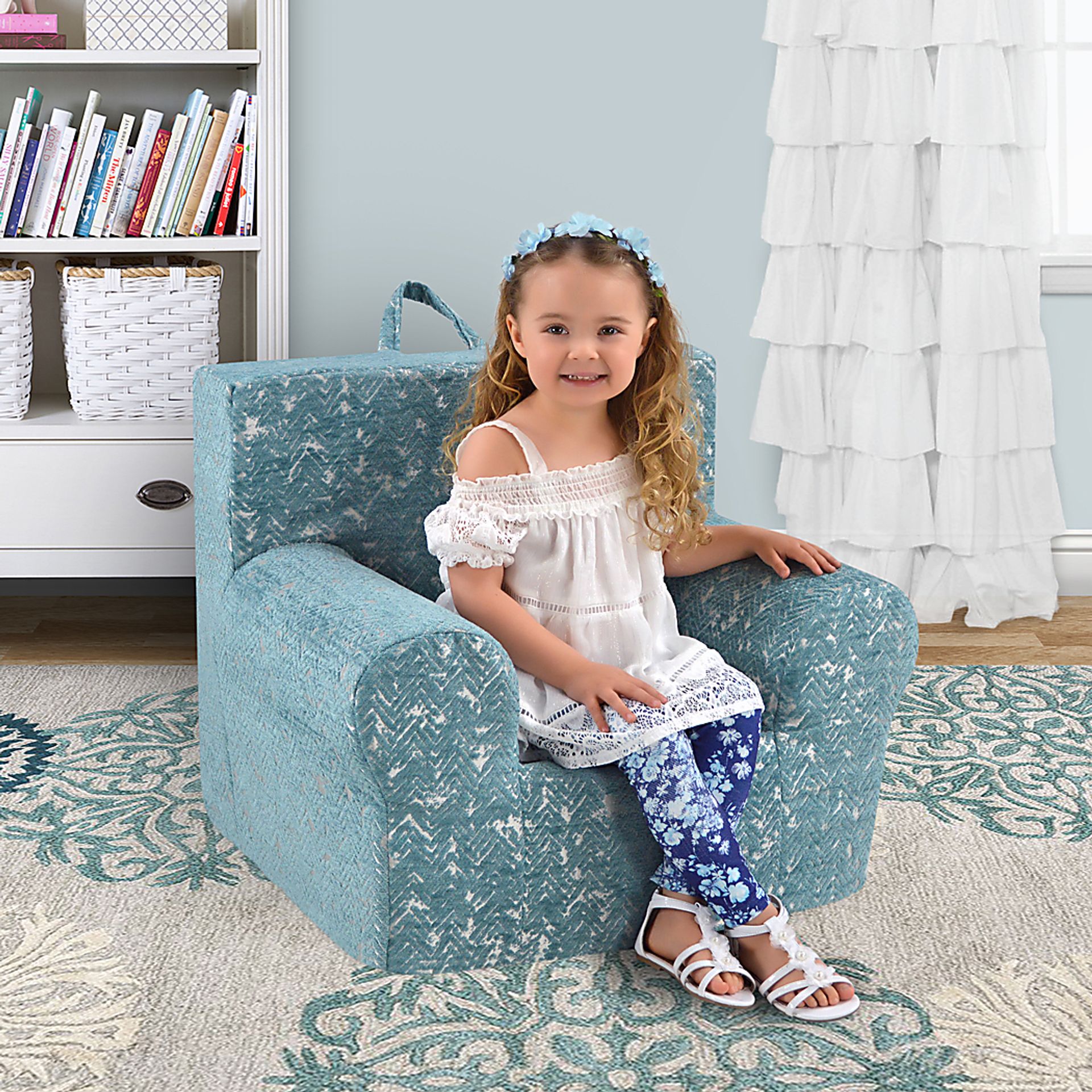 Kids Laural View Aqua Chair - Image 2