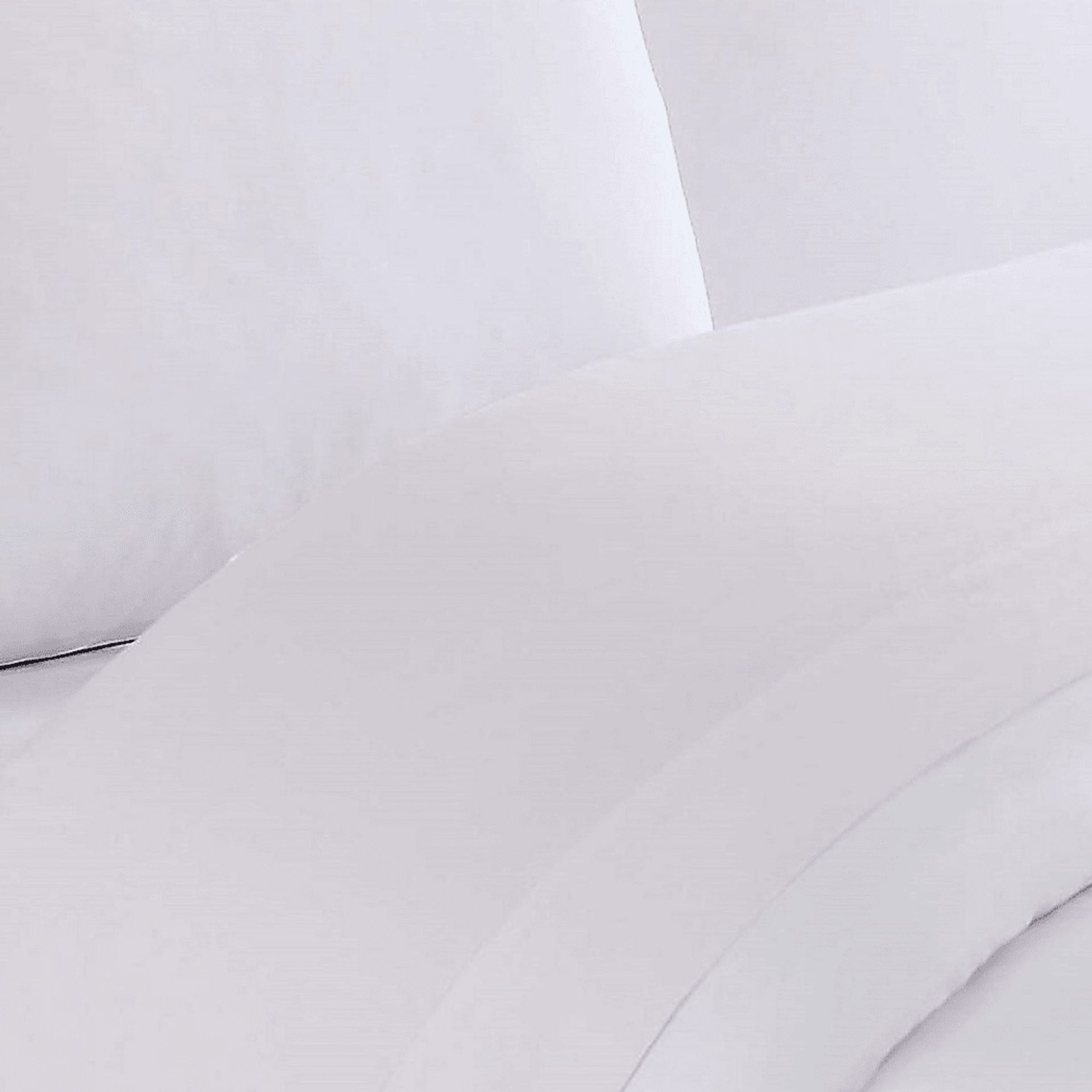 Kids Like Snow White Twin XL Sheet Set - Image 2