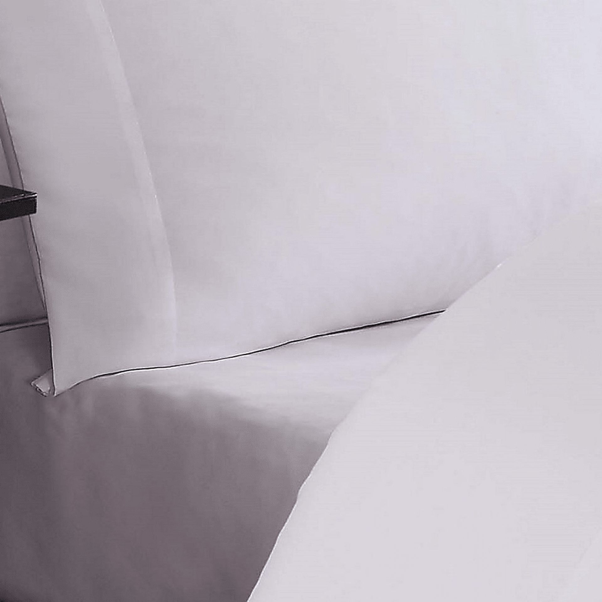 Kids Like Snow White Twin XL Sheet Set - Image 3