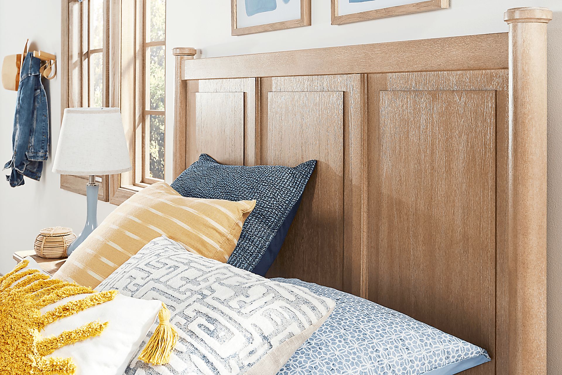 Kids Lindbrook Sand Full Panel Bed - Image 4