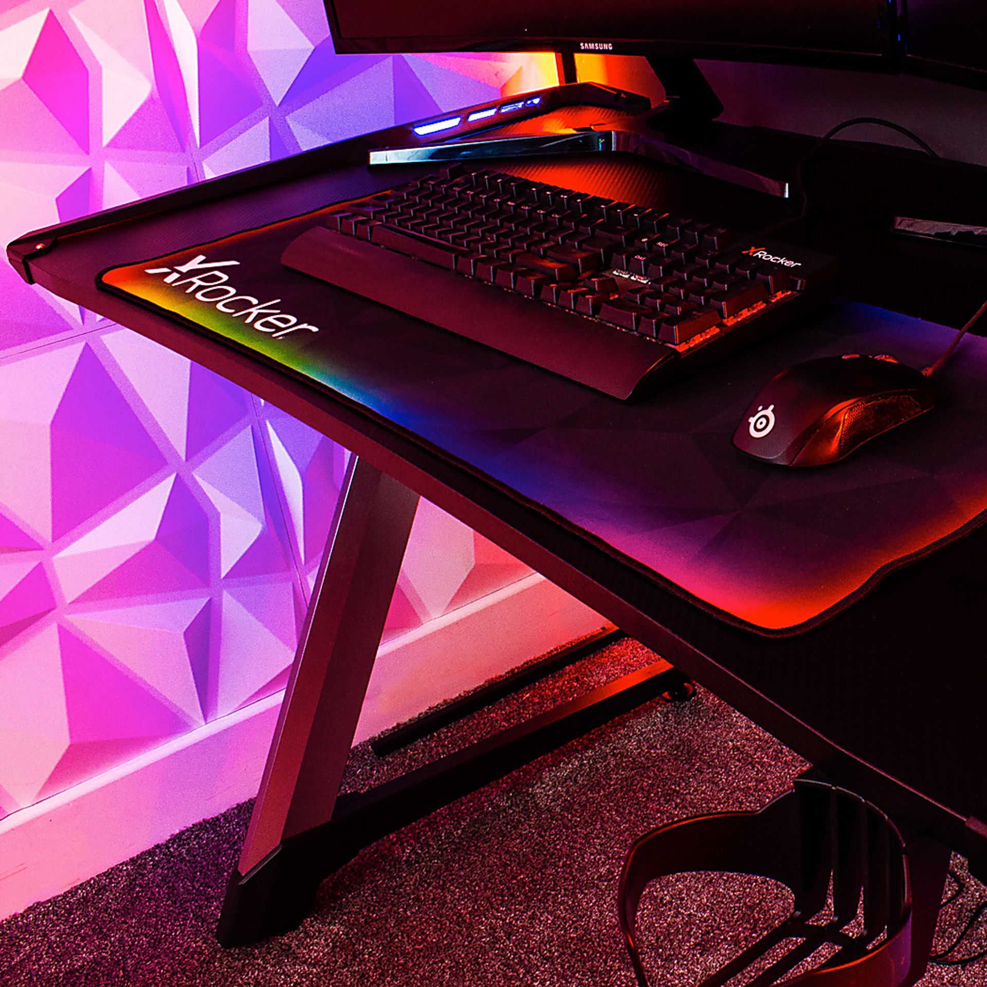 Lynox Black/Silver PC Gaming Desk - Image 6