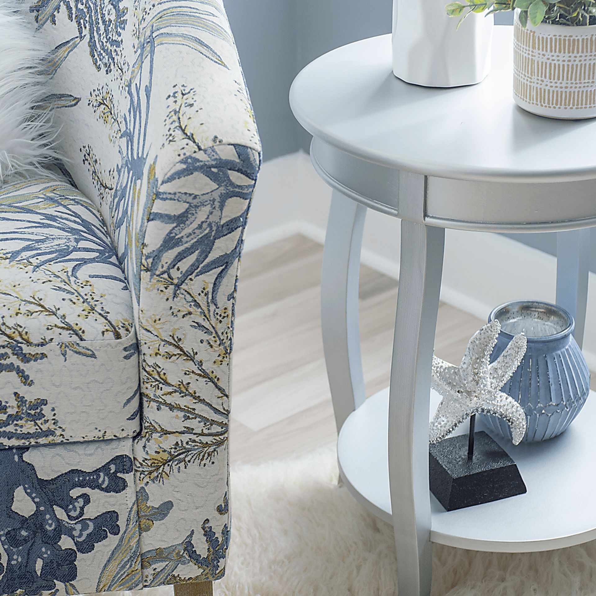 Kids Maliory Silver Accent Table - Image 4