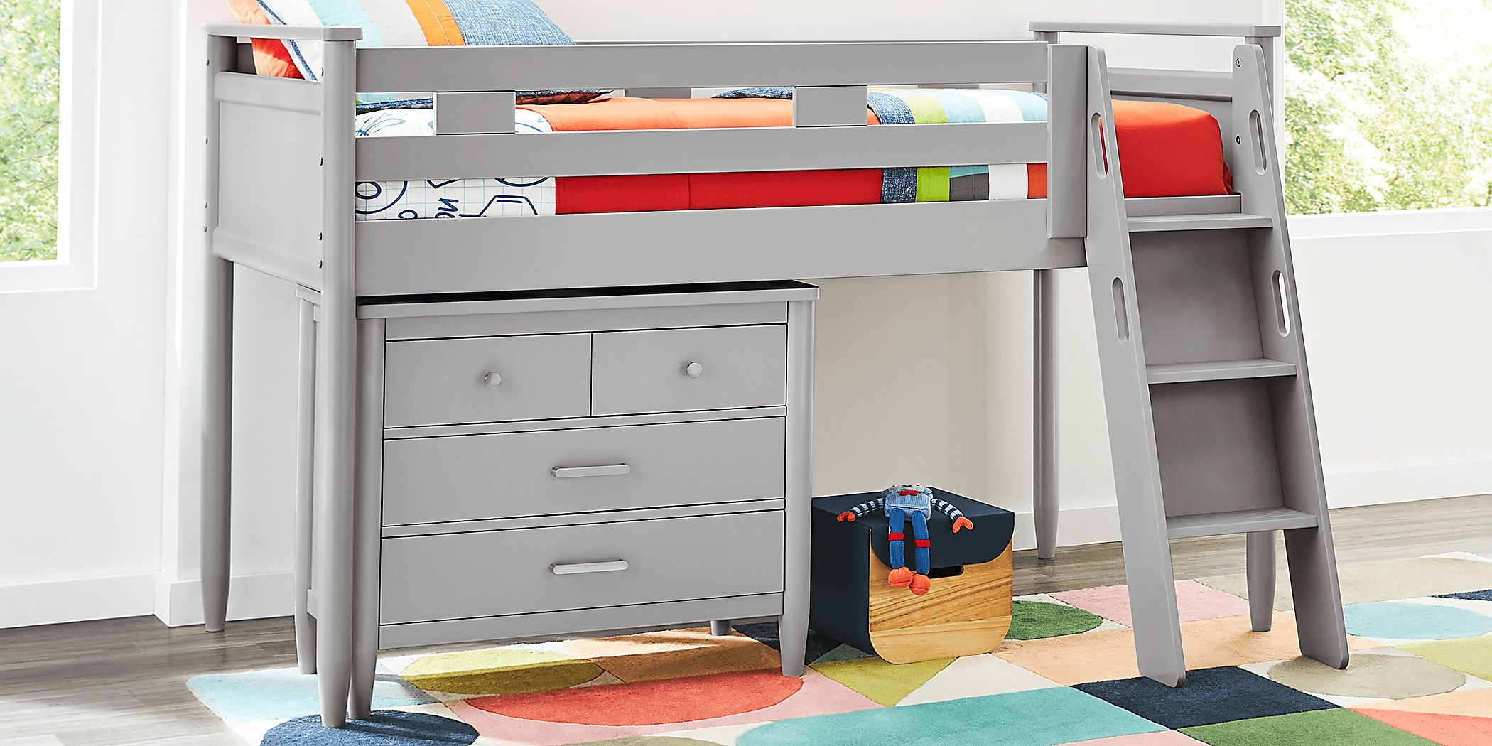 https://assets.roomstogo.com/product/kids-modern-colors-light-gray-full-loft-with-loft-chest_3581125P_image-room?cache-id=9c1d681ba4cdb08ca2bbc1c30750bd66