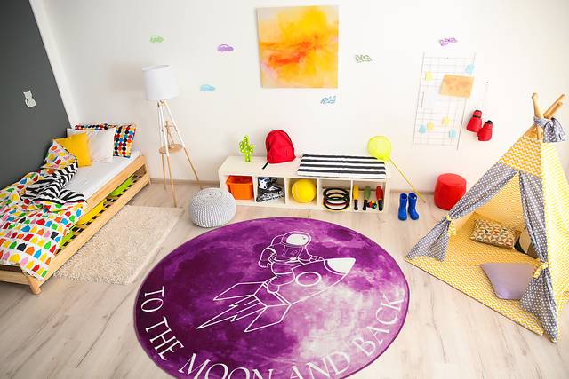 Kids Moonstruck Explorer Pink 5' Round Rug - Thumbnail - Image 2