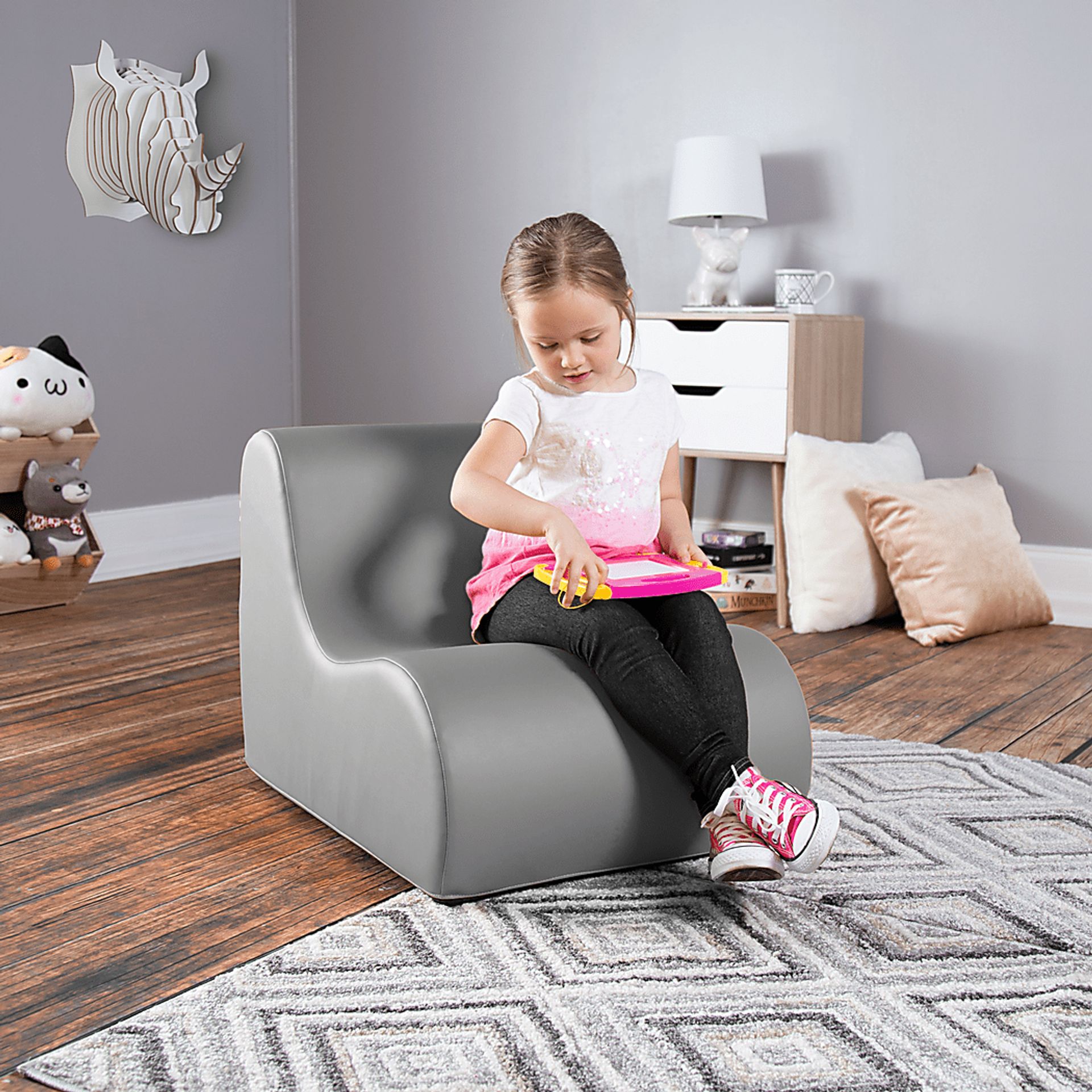Kids Nariko Gray Foam Chair - Image 5