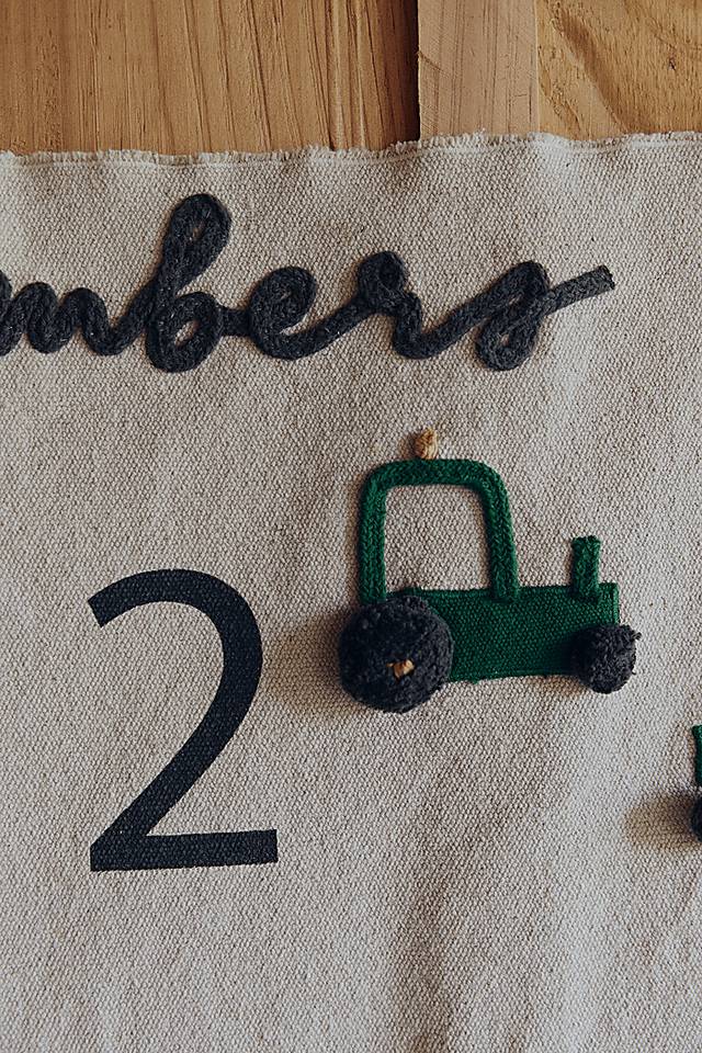 Kids Natural 2'3 x 3'3 Farm Numbers Rug - Thumbnail - Image 4