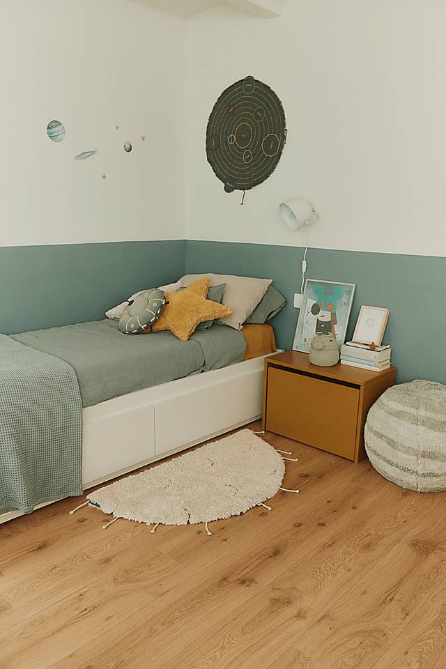 Kids Natural 3'3 x 3'3 Moon Rug - Thumbnail - Image 2