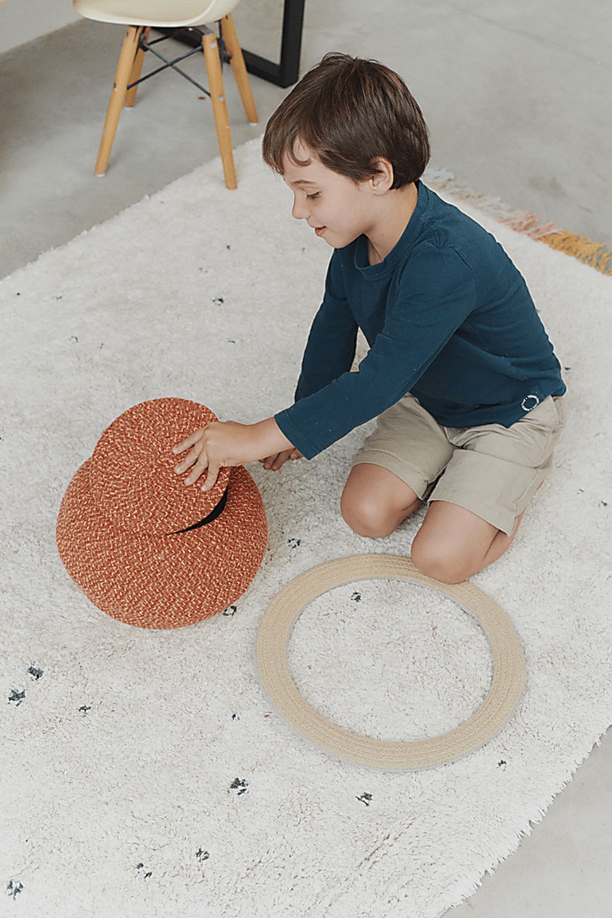 Stardust Rug Natural Beige,White | Rooms to Go
