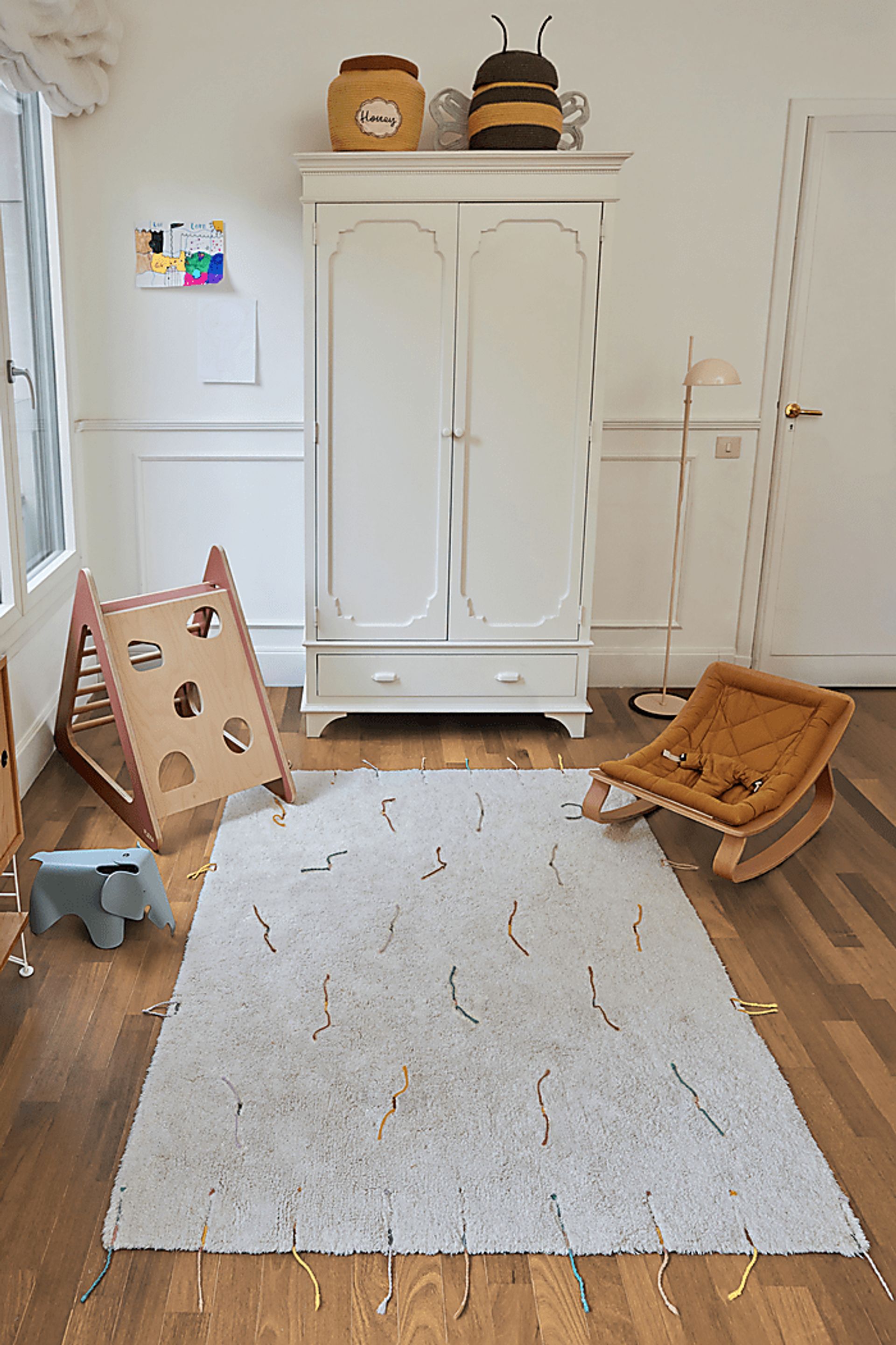 Kids Natural 4' x 5'3 Wildflowers Machine Washable Rug - Image 3