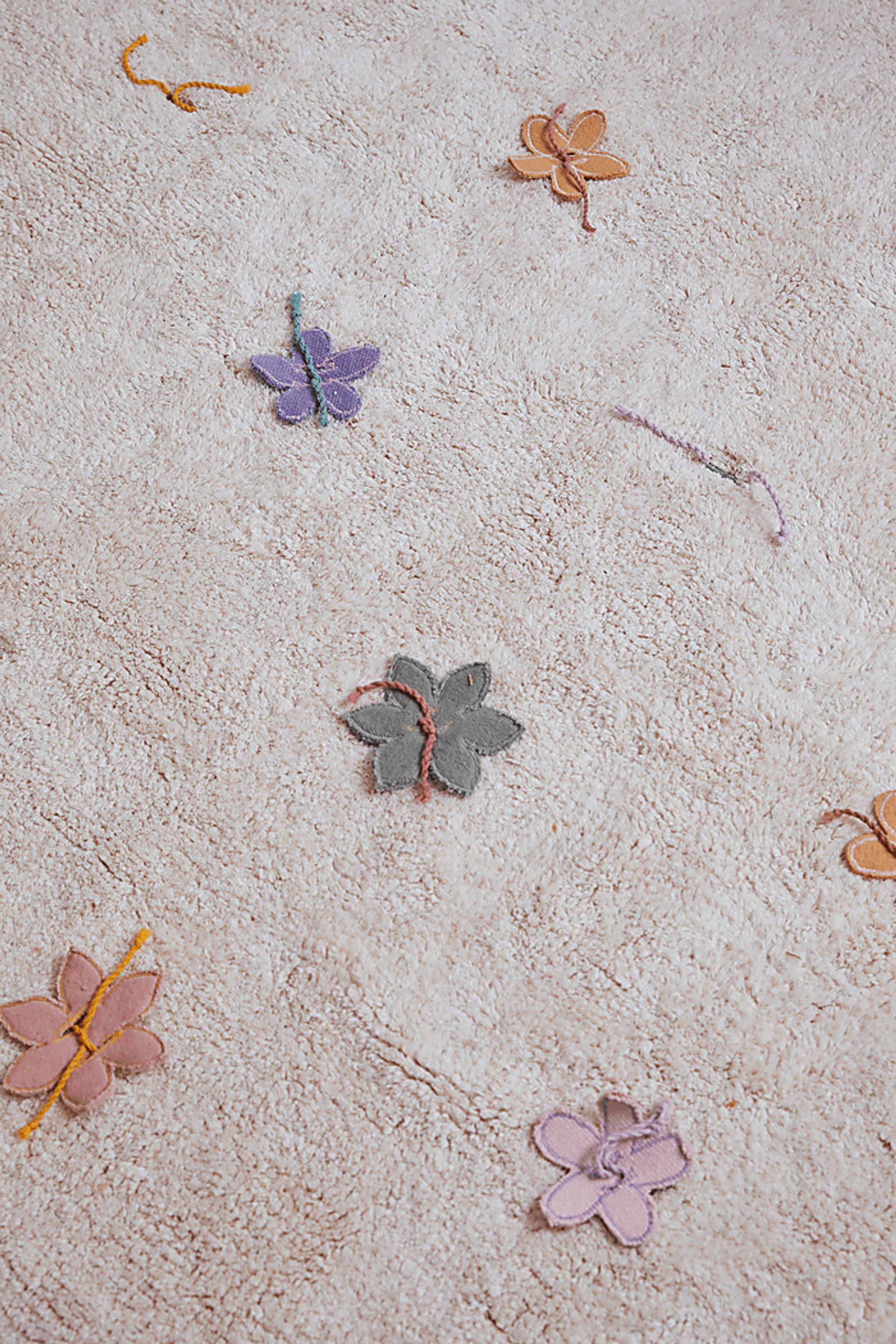 Kids Natural 4' x 5'3 Wildflowers Machine Washable Rug - Image 9