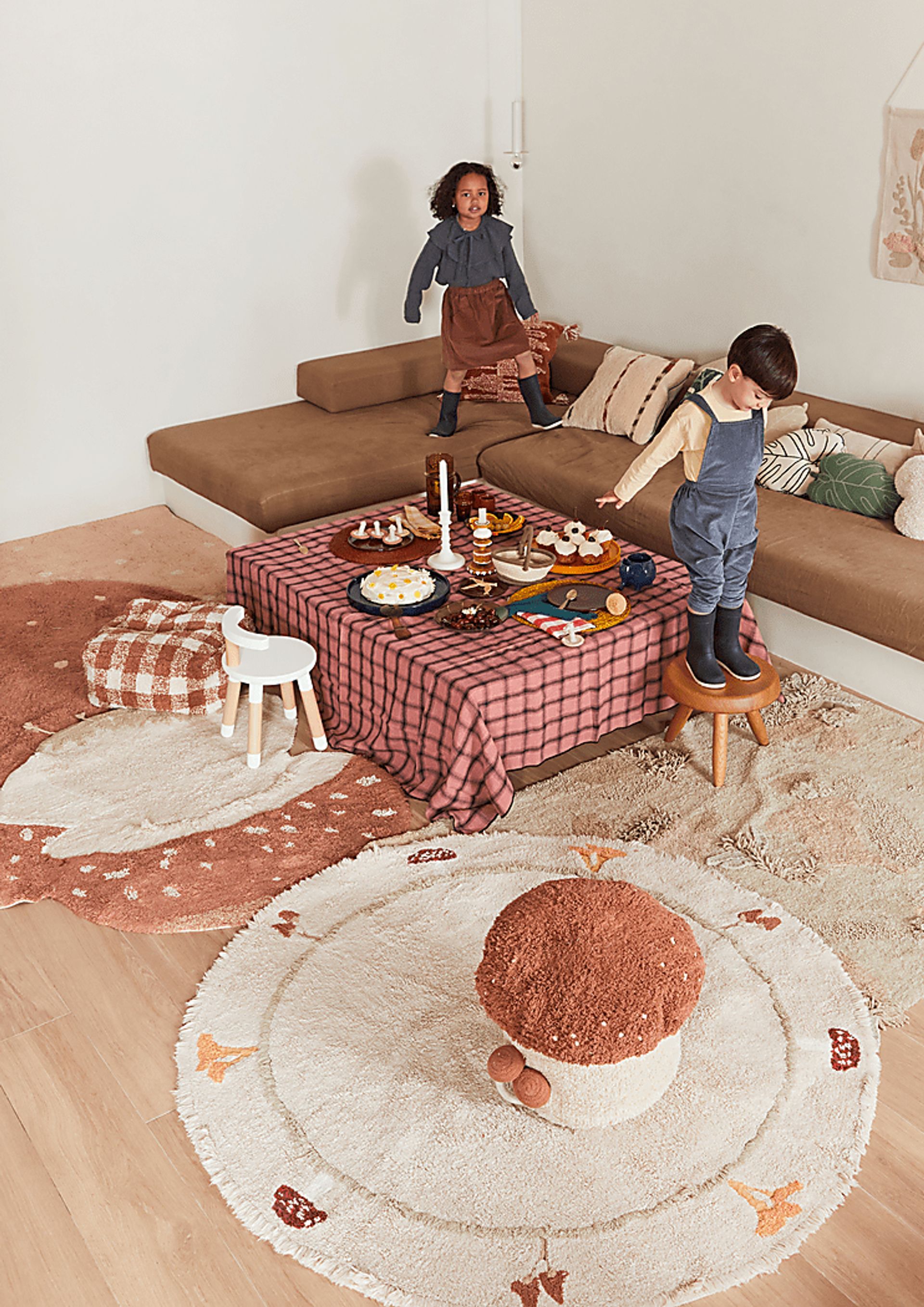 Kids Natural 4'7 Chanterelle Machine Washable Round Rug - Image 4