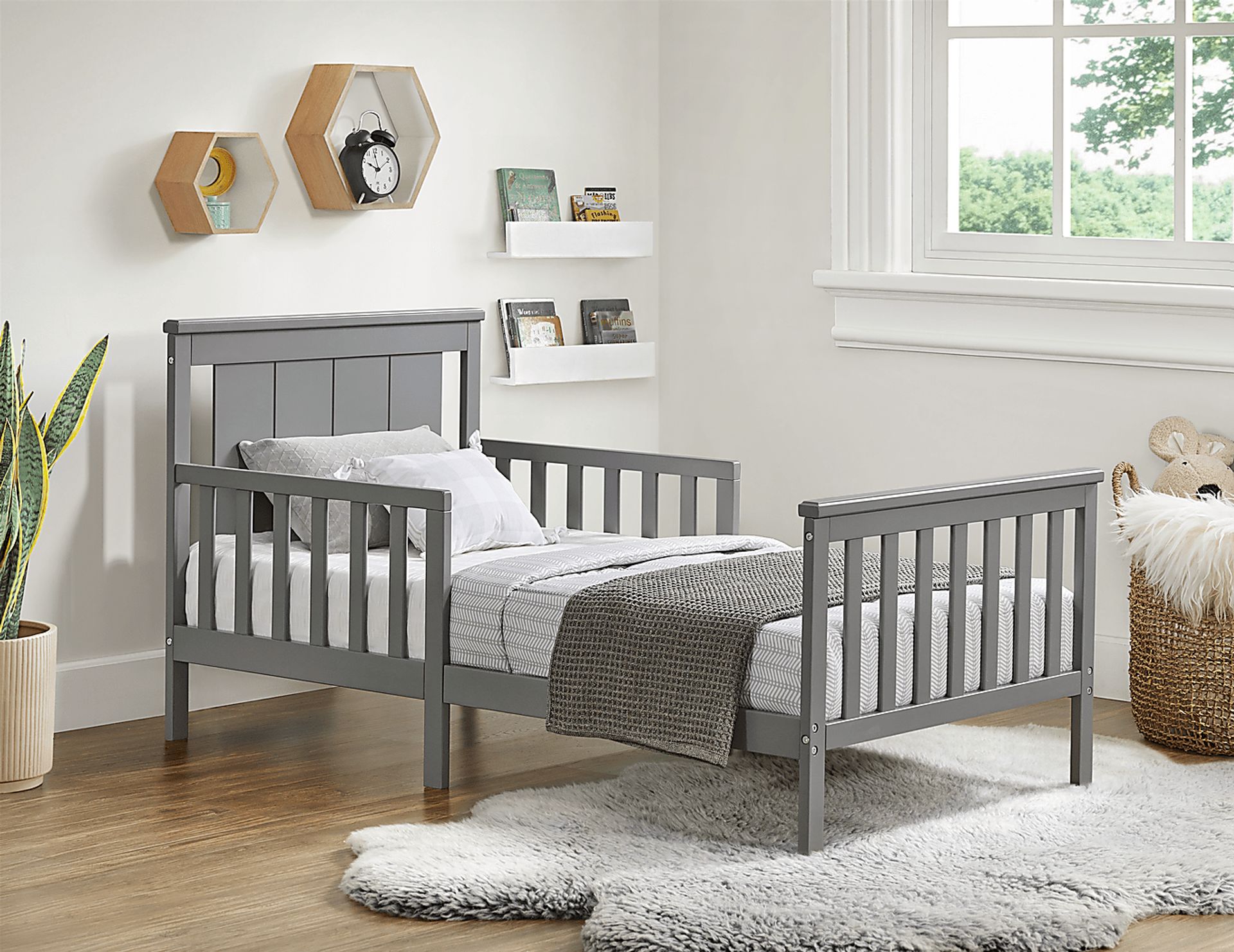 Kids Nolween Gray Toddler Bed - Image 2
