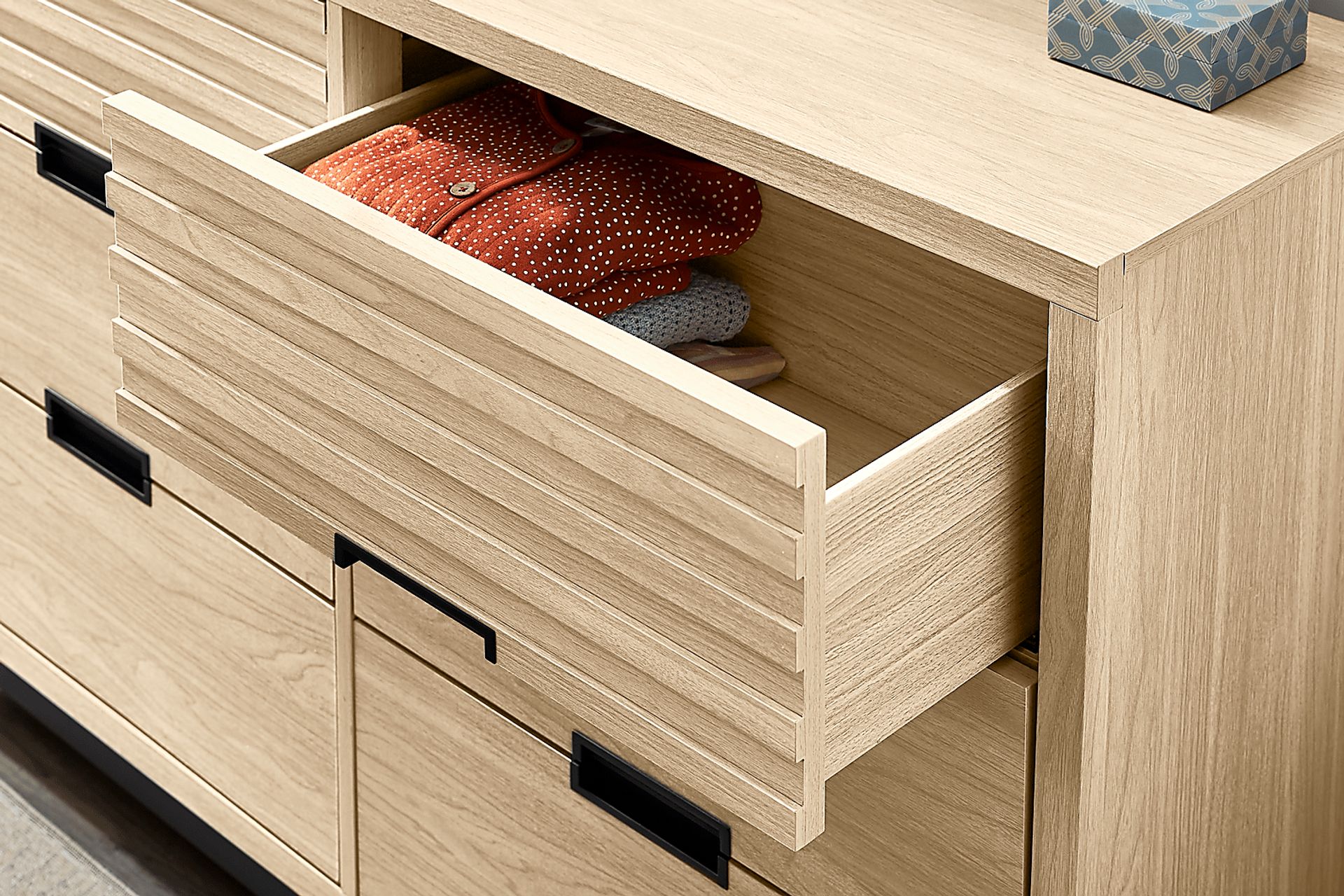 Kids Northridge Drive Oatmeal Full Panel Bedroom - Image 6