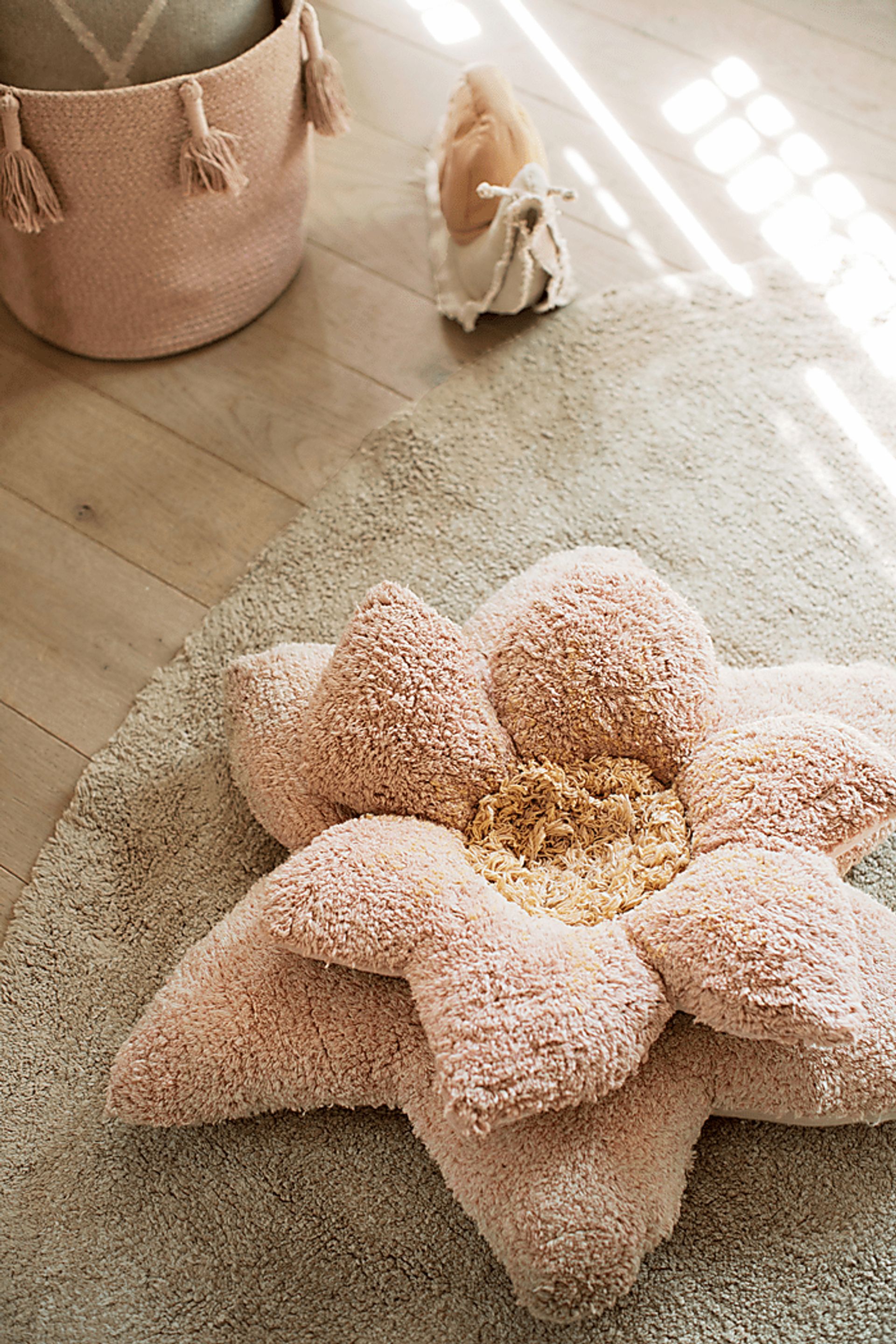 Kids Olive 4' x 5'3 Puffy Lily Machine Washable Rug - Image 4