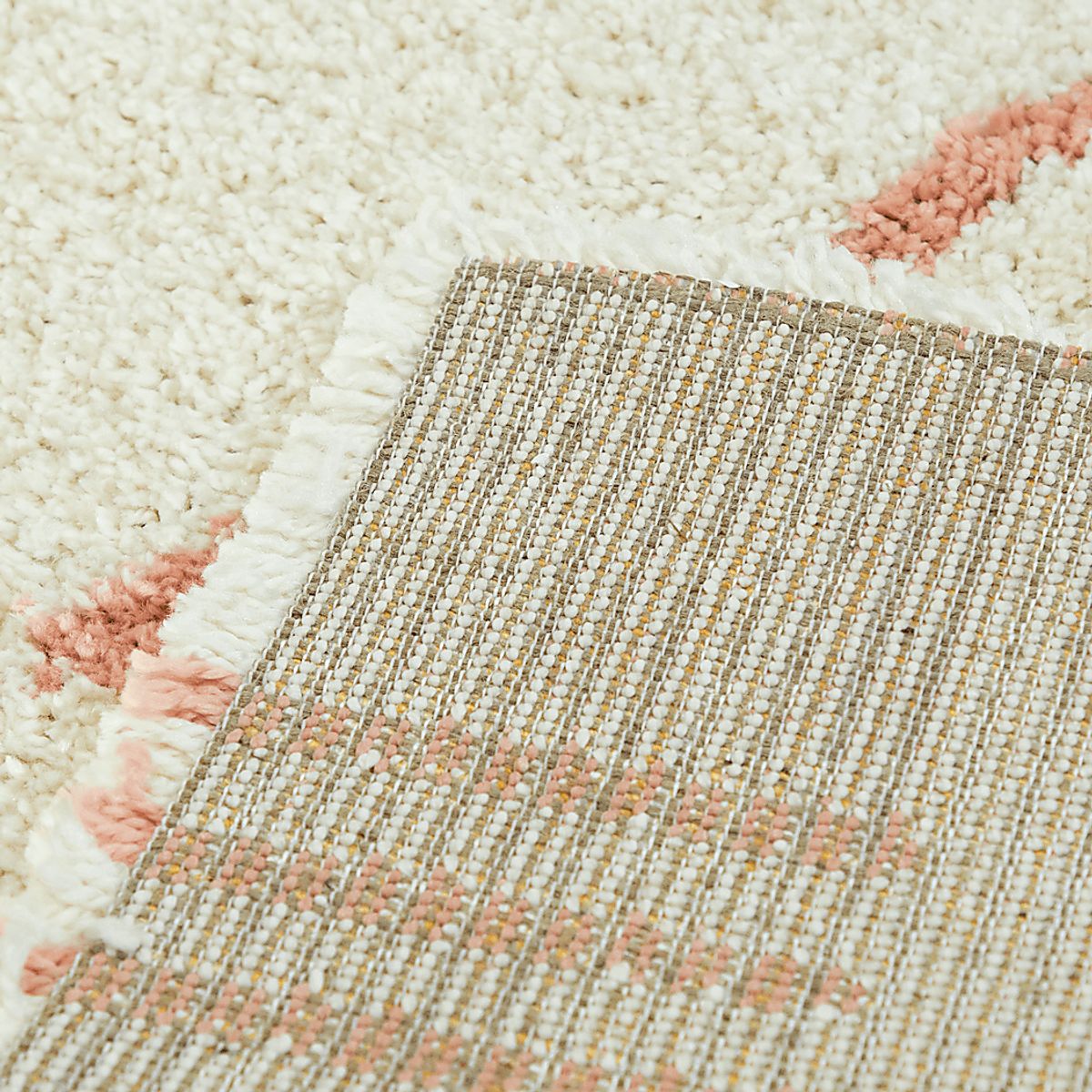 Pailoap Pink,White Rugs | Rooms to Go