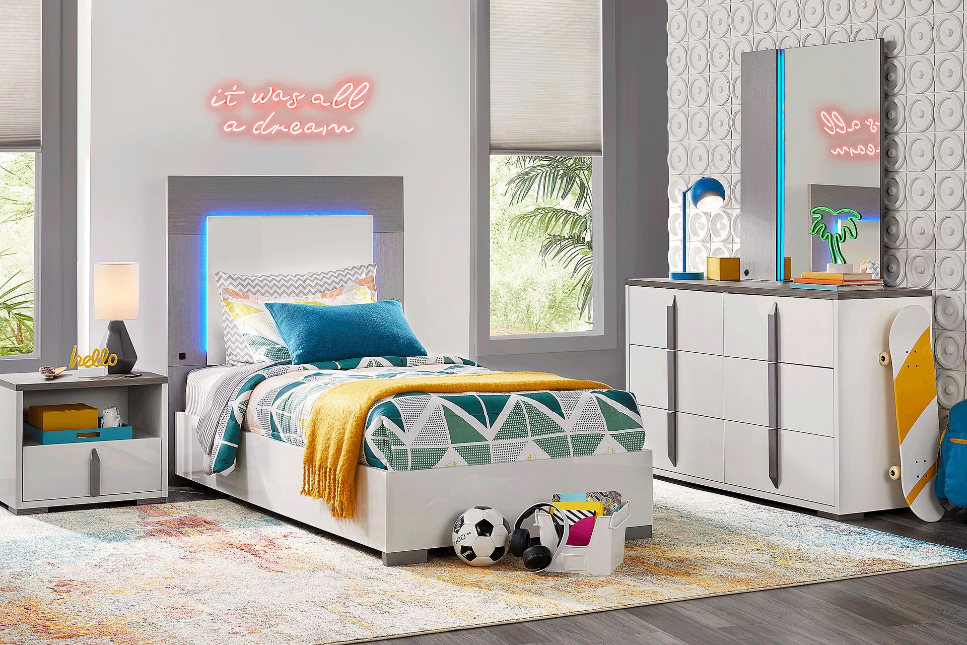 https://assets.roomstogo.com/product/kids-park-peak-white-5-pc-twin-panel-bedroom_3477430P_image-3-2?cache-id=0f376c1a2946cf5cf128834f3b6898a5