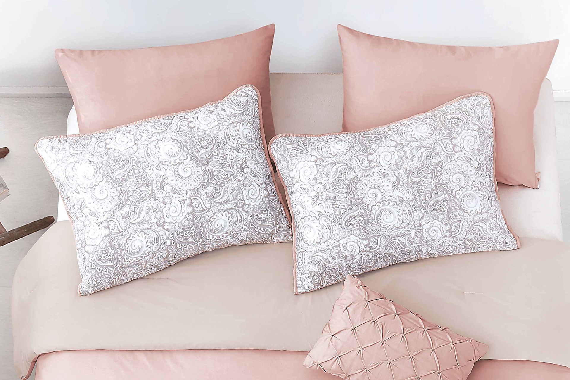 Kids Peachy Dreams Blush 6 Pc Twin Comforter Set - Image 5