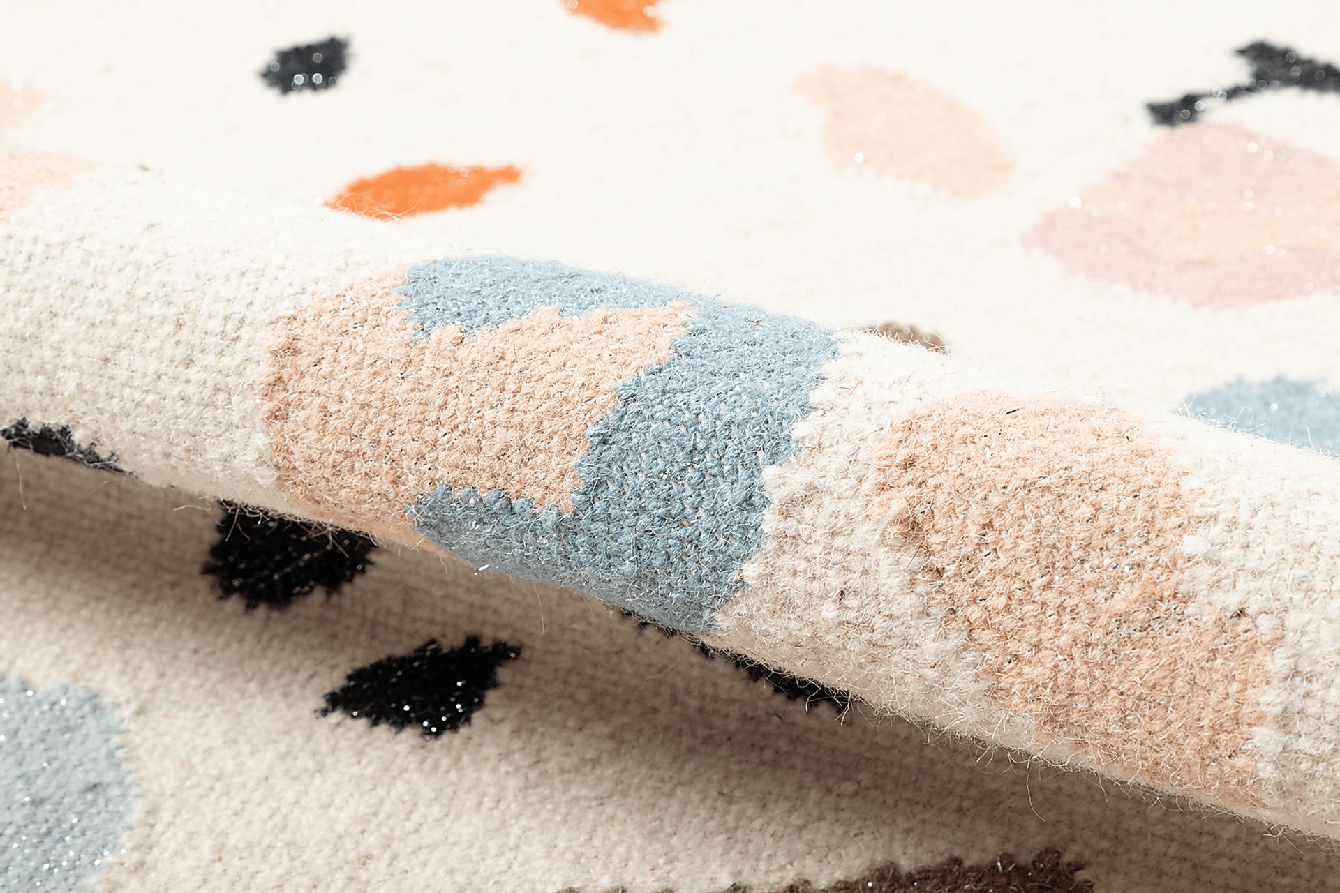Kids Pebble Patch Ivory 3'6 x 5'6 Rug - Image 4