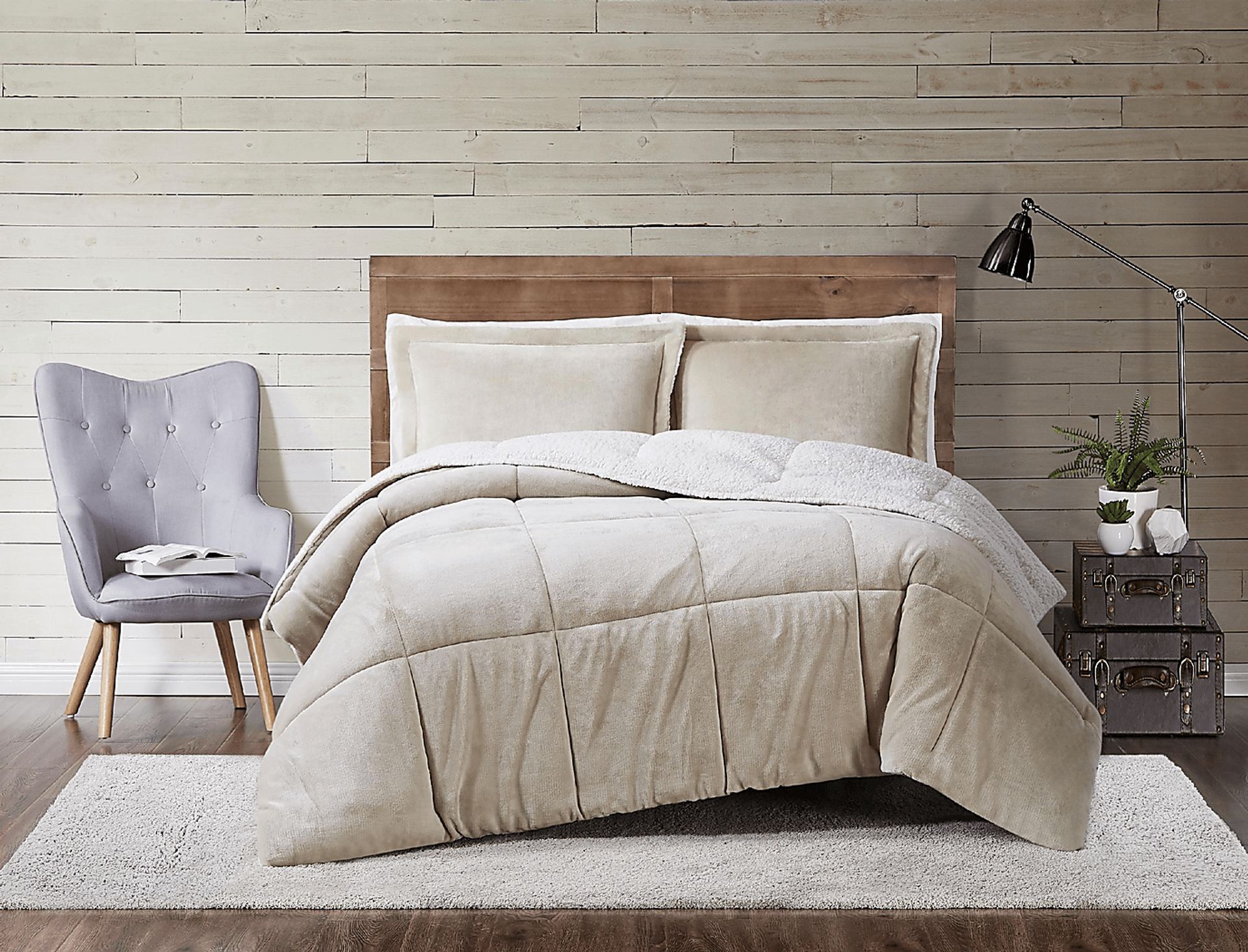 Kids Pebblecreek Beige Full/Queen Comforter Set - Image 1