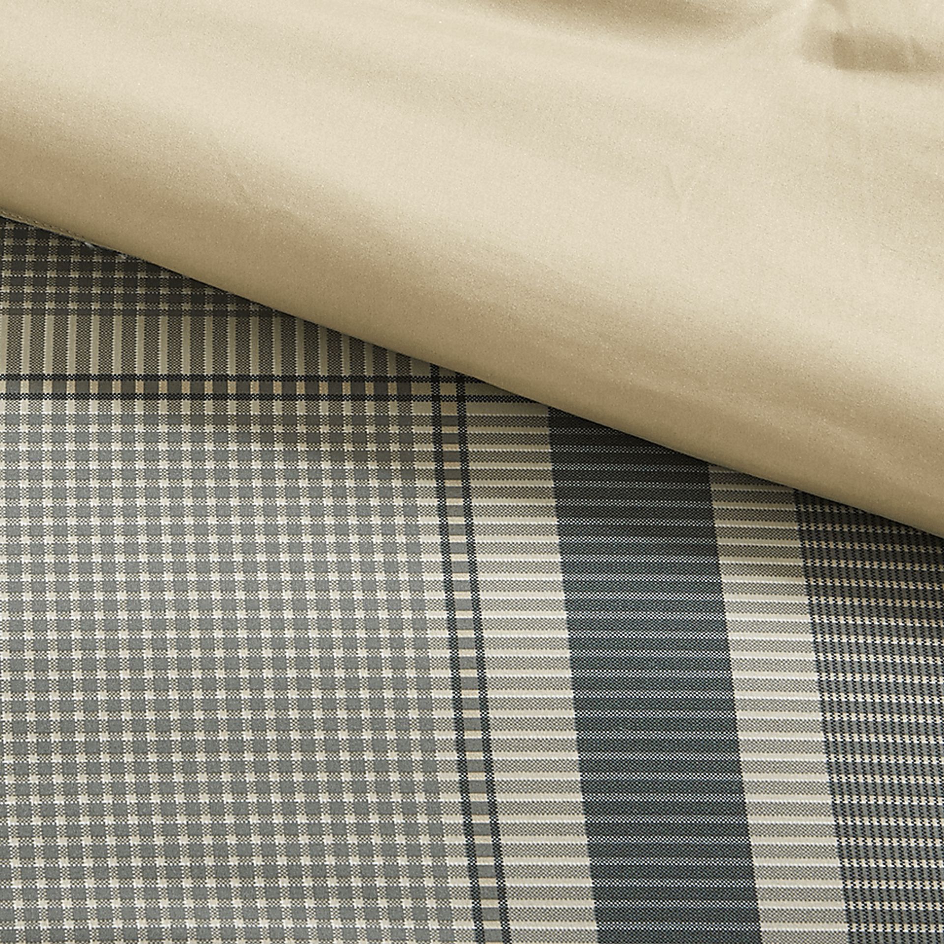 Kids Plain Jake Beige Full Comforter Set - Image 3