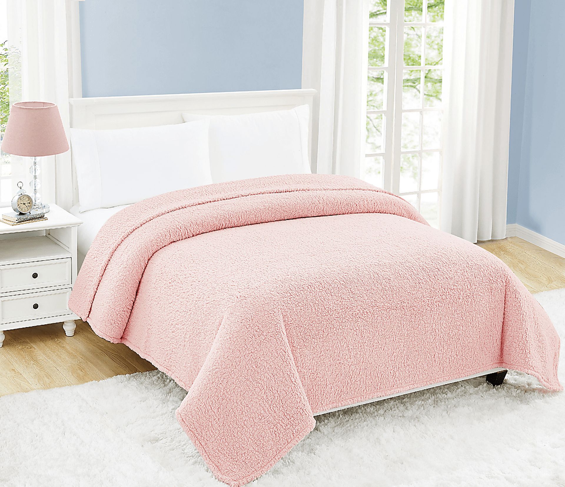 Kids Plush Cloud Blush Twin XL Blanket - Image 5