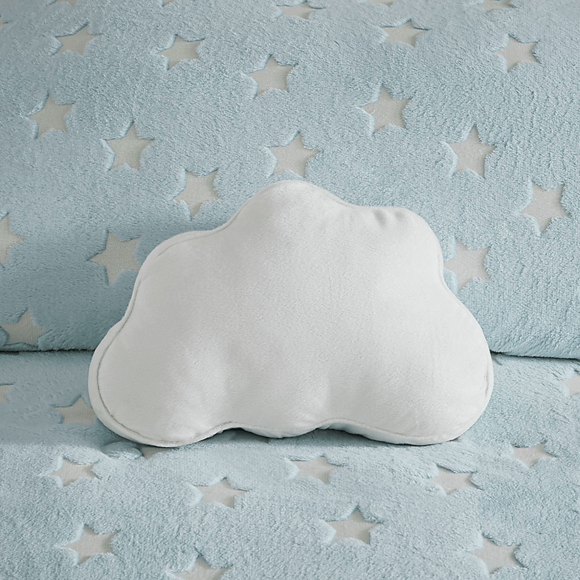 Kids Plush Stars Aqua Full/Queen Comforter Set - Image 6