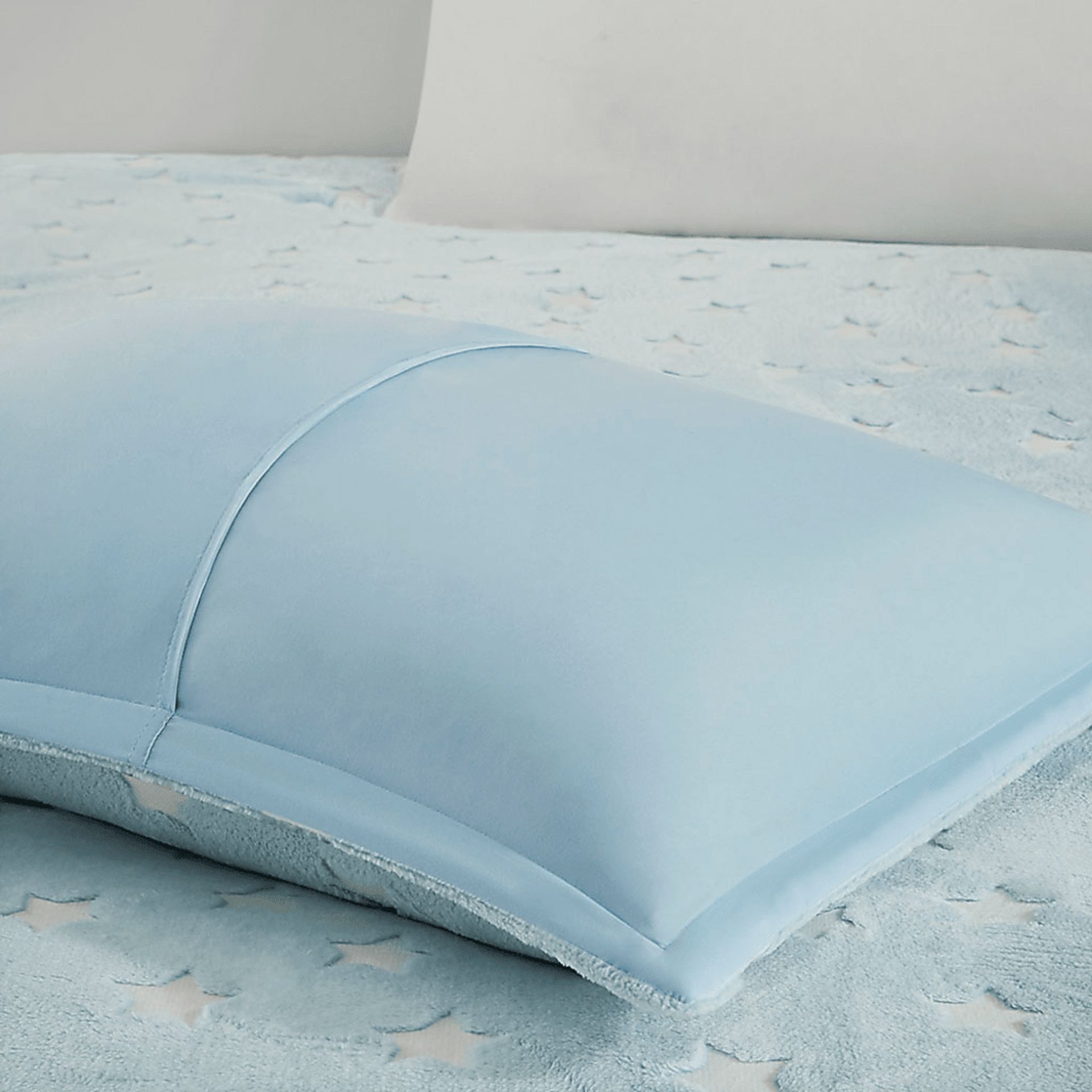 Kids Plush Stars Aqua Full/Queen Comforter Set - Image 10