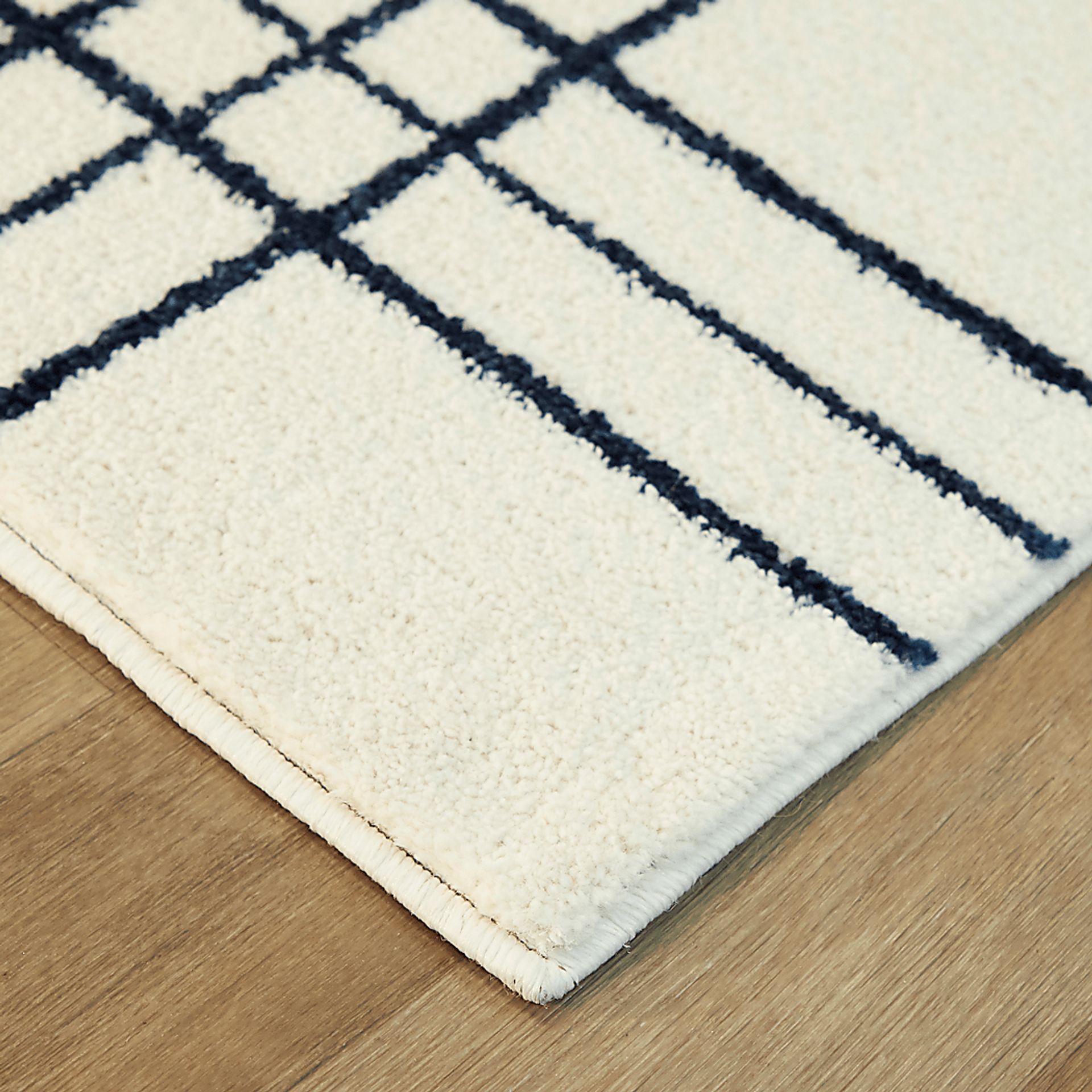 Kids Posh Stripes White 7'10 x 10' Rug - Image 4