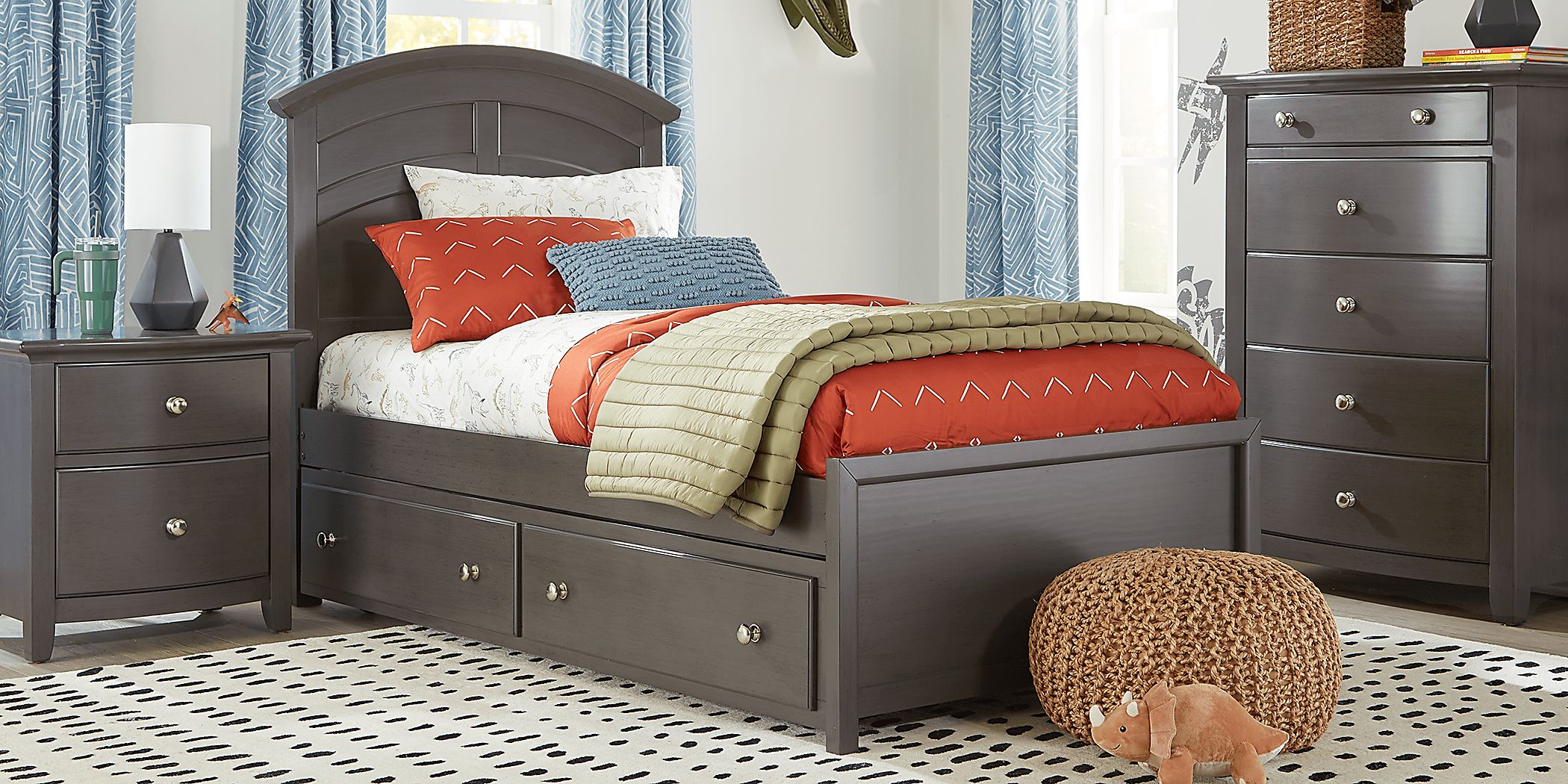 https://assets.roomstogo.com/product/kids-santa-cruz-gray-5-pc-twin-panel-bedroom_3681496P_image-room?cache-id=493d4aeace78209022ea21fa34bbb203