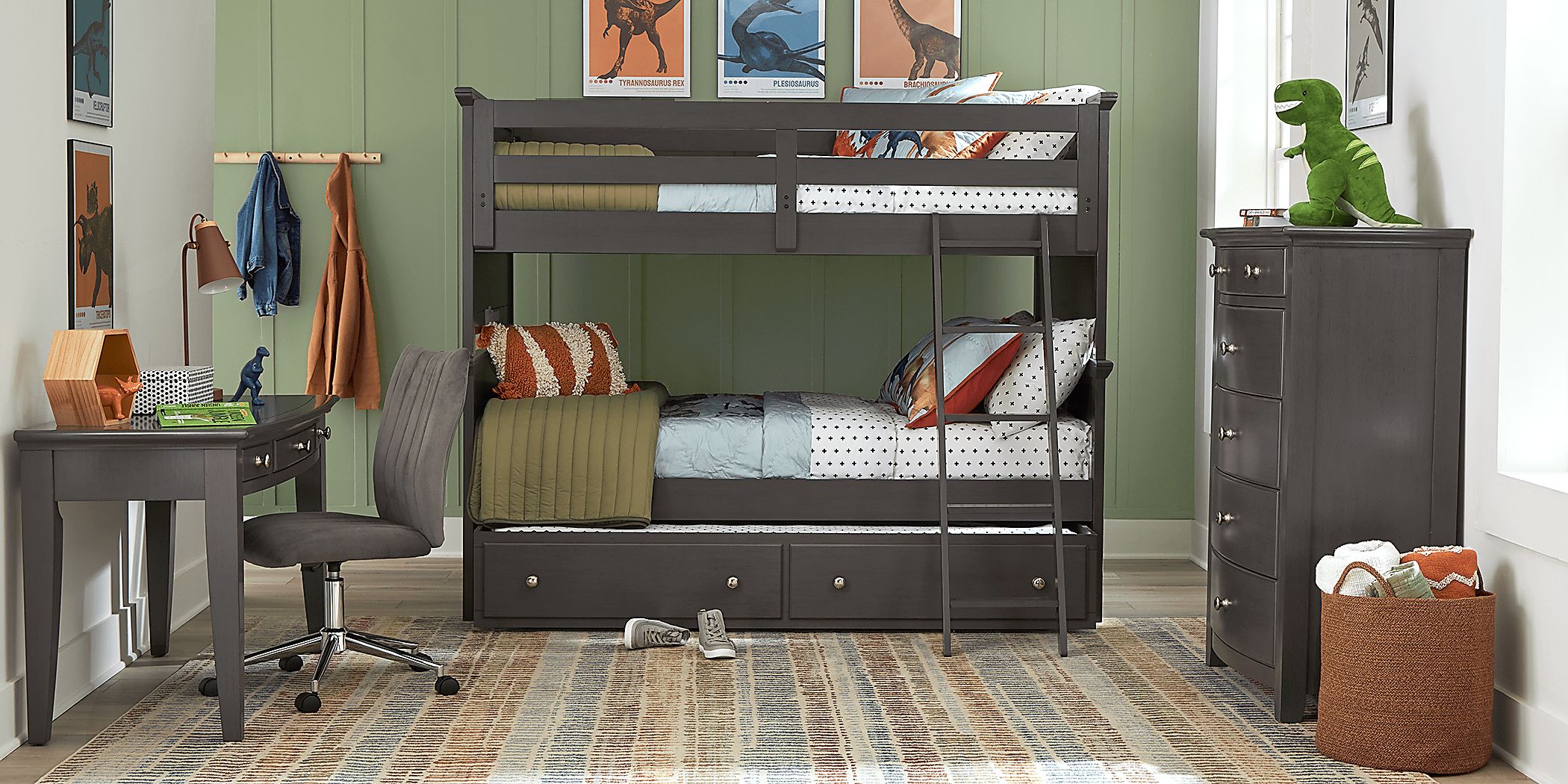 https://assets.roomstogo.com/product/kids-santa-cruz-gray-full-full-bunk-bedroom_3771496P_image-room?cache-id=b4af2d6c895aa891c8f5059d31366cb7