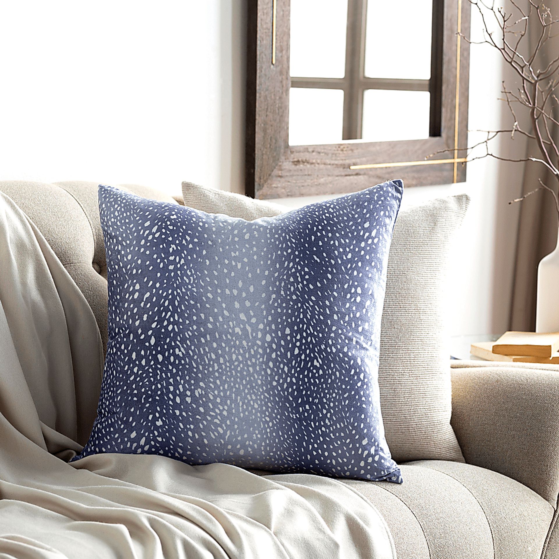 Kids Sparkly Doe Denim Accent Pillow - Image 4