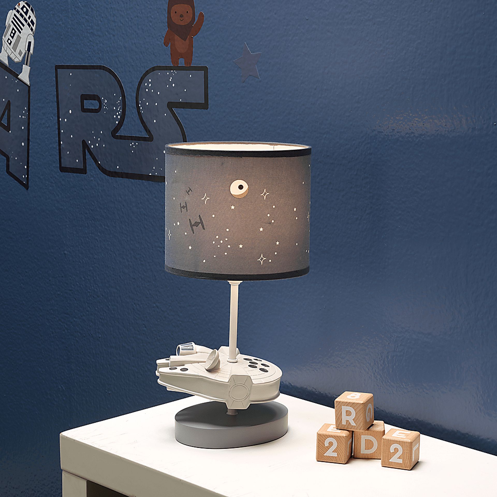 Kids Star Wars Millennium Falcon Table Lamp - Image 5