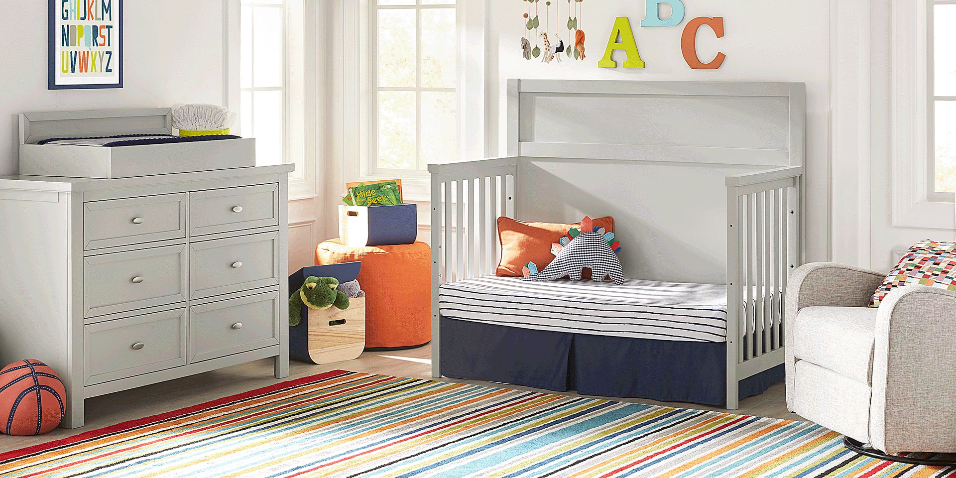 Kids Starry Dreams Gray 4 Pc Nursery with Toddler Rails - Image 3