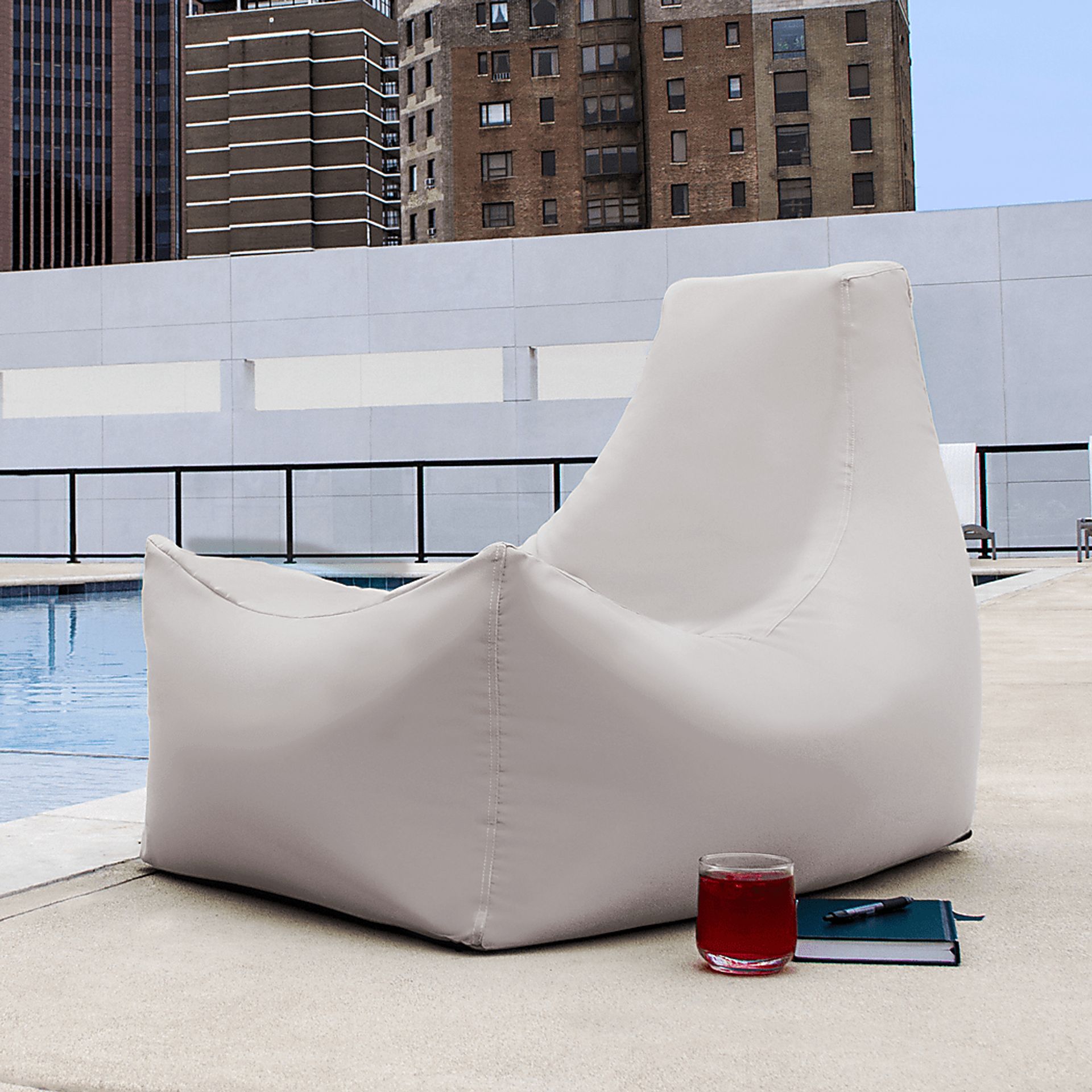 Kids Summerly White Indoor/Outdoor Bean Bag Chair - Image 4