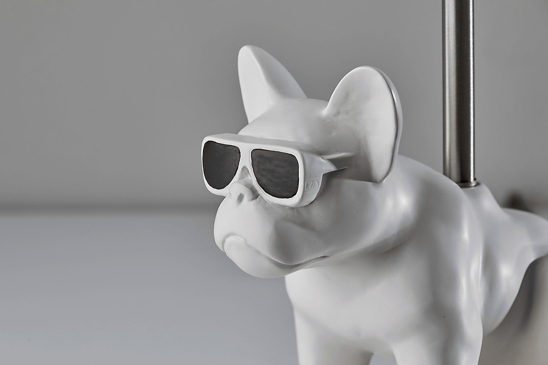 Kids Sunny Dog White Table Lamp - Image 4