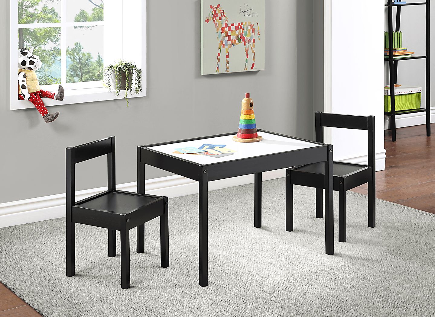 Synni Black Table Set