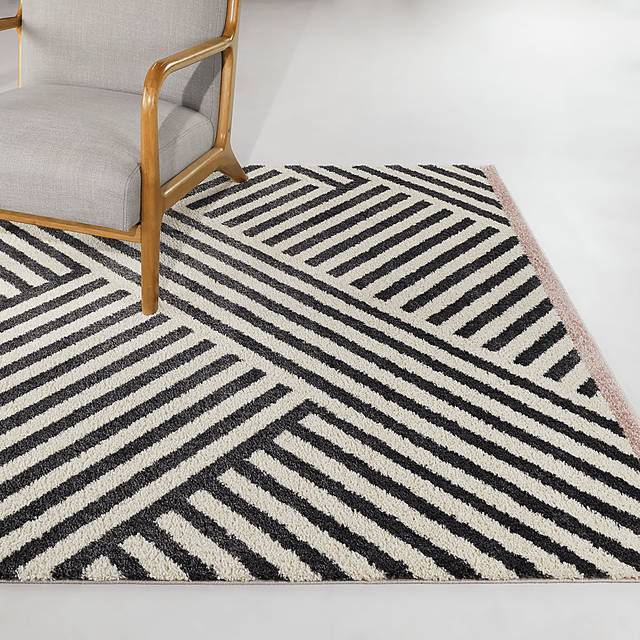 Kids Tritora Black/Gray 5'3 x 7' Rug - Thumbnail - Image 2