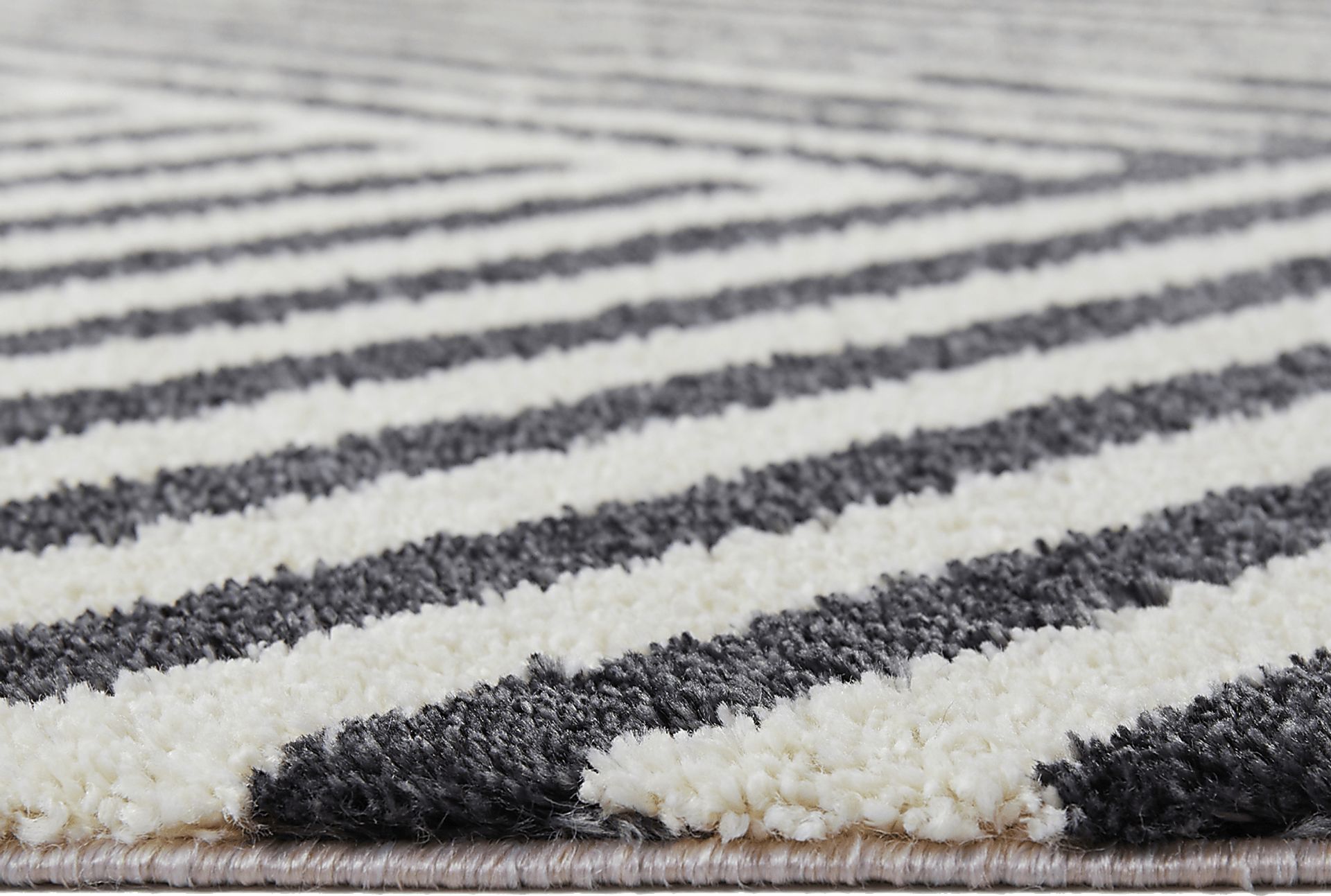 Kids Tritora Black/Gray 5'3 x 7' Rug - Image 3