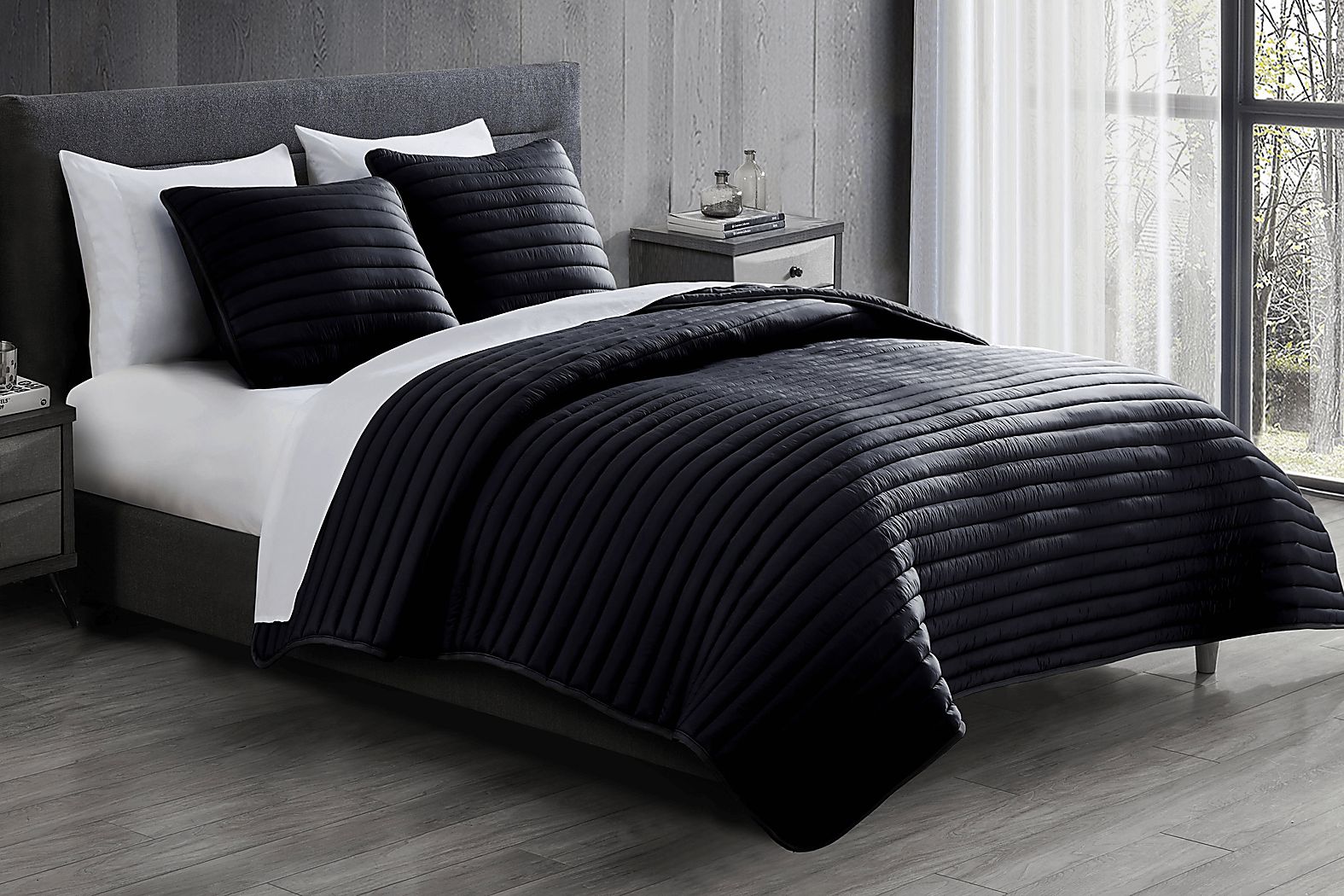 Kids Vallecito Black Twin Comforter Set