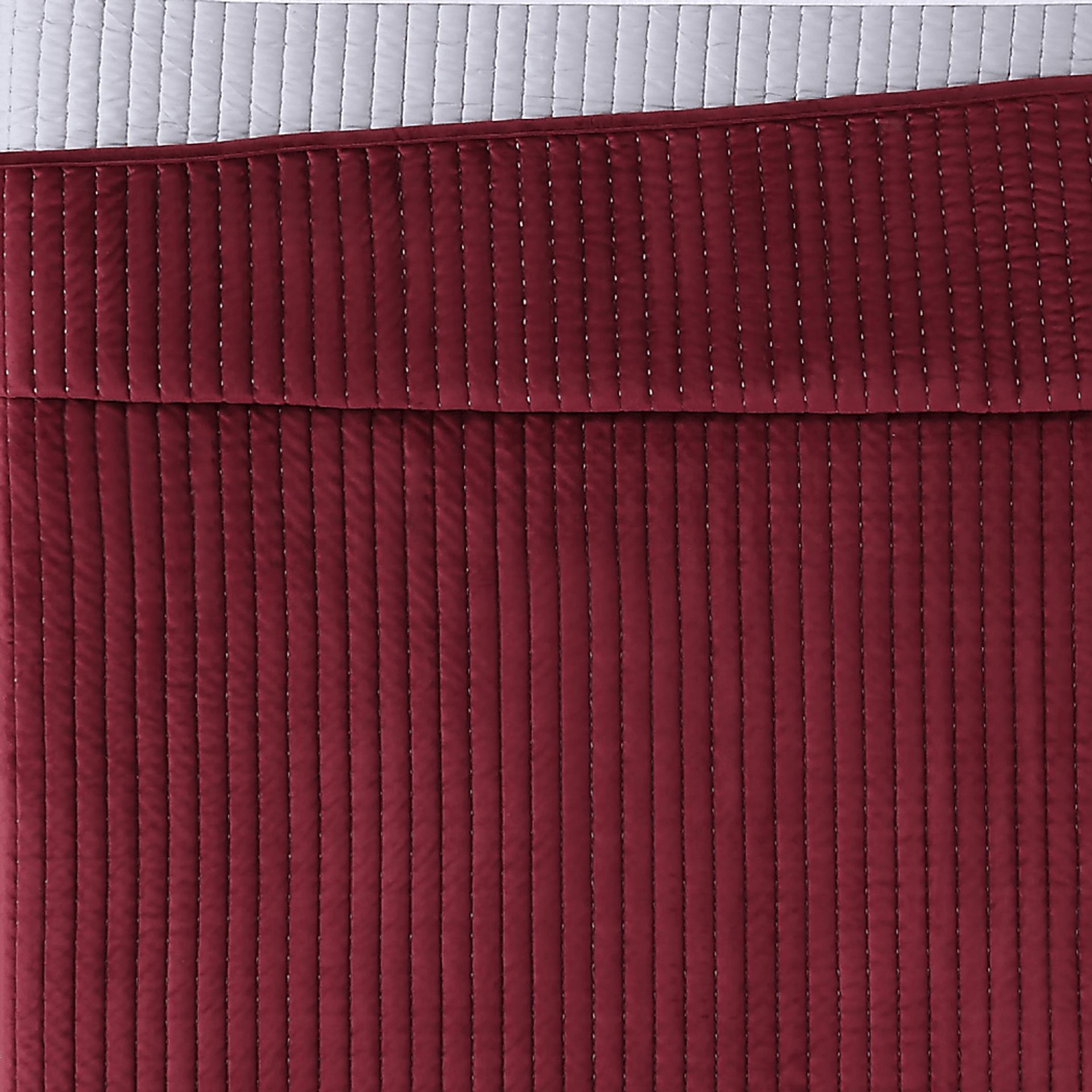 Kids Villiard Red 3 Pc Full/Queen Comforter Set - Image 3